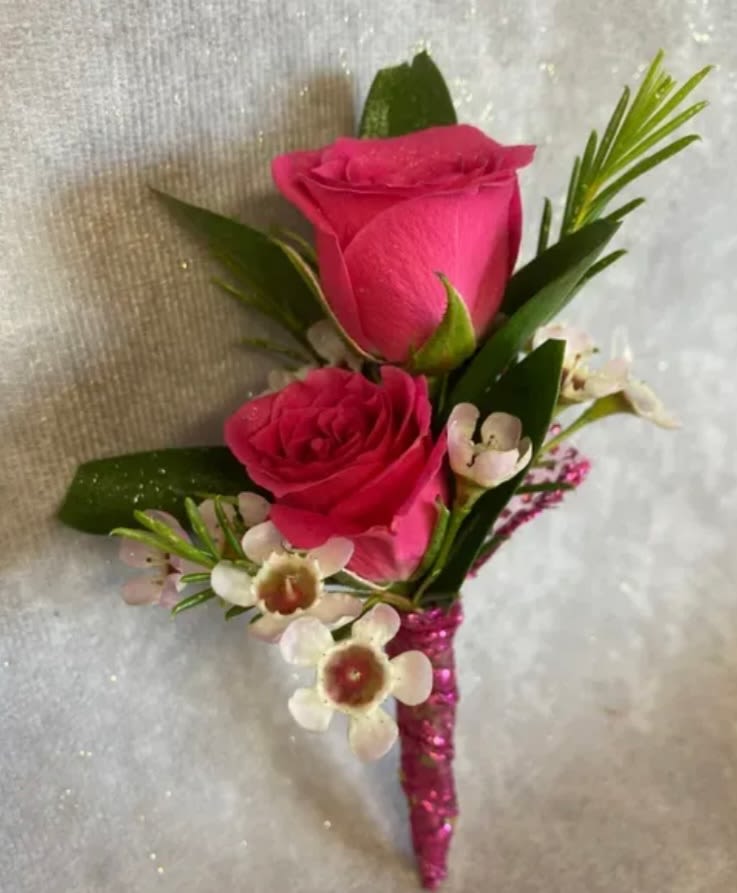 Double Spray rose Boutineer - Double hot pink spray rose boutineer