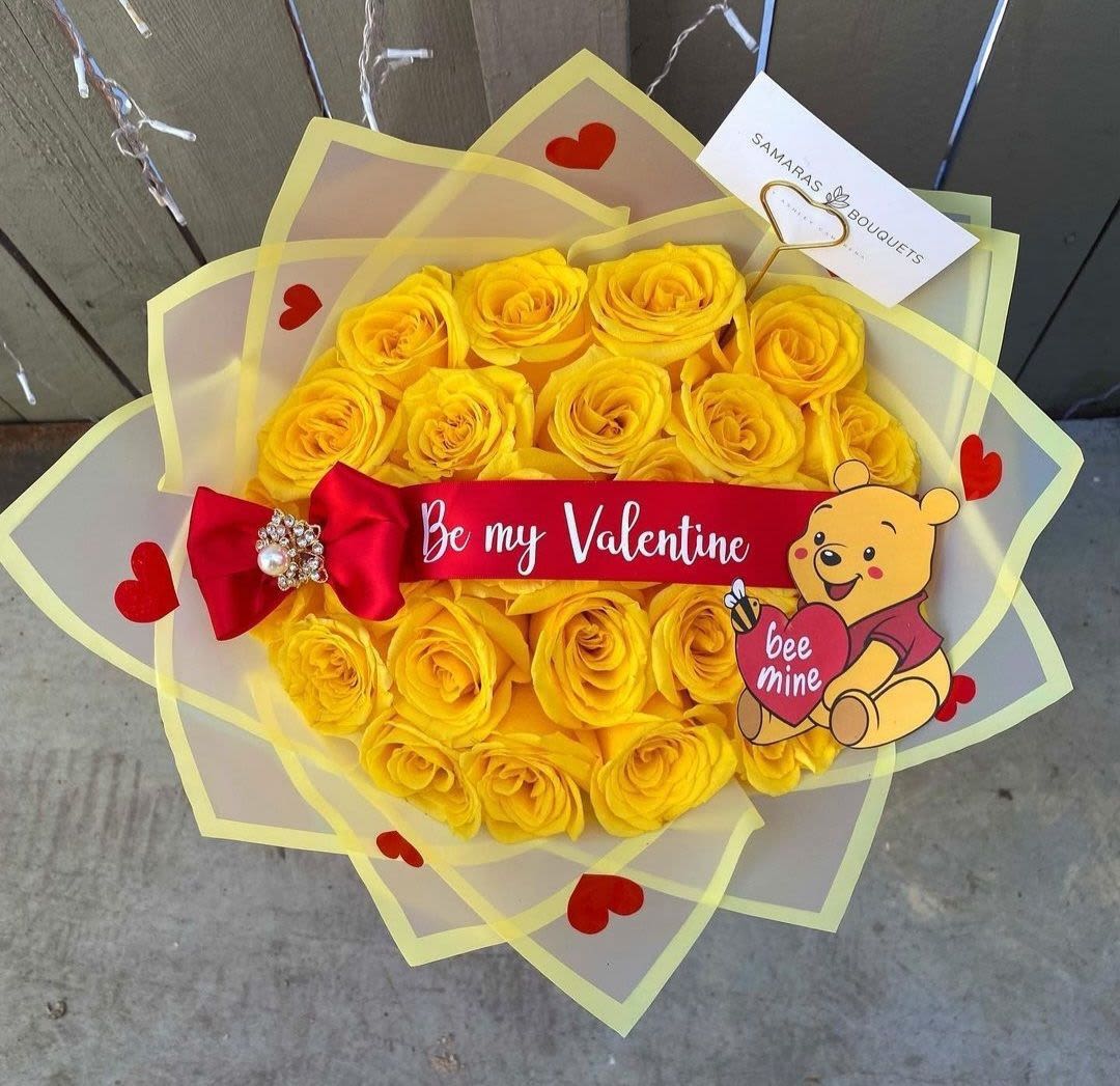 buchon pooh - Ramo elaborado con 24 rosas (no son de saten) eso ya depende