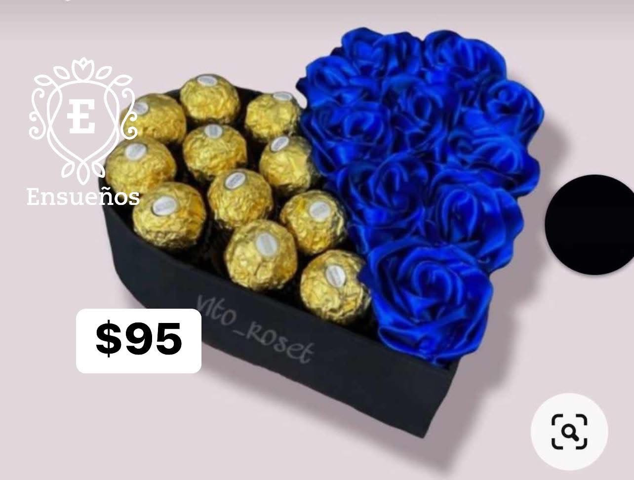 corazon medio azul - unidad de 10 rosasy 10 chocolates rochel