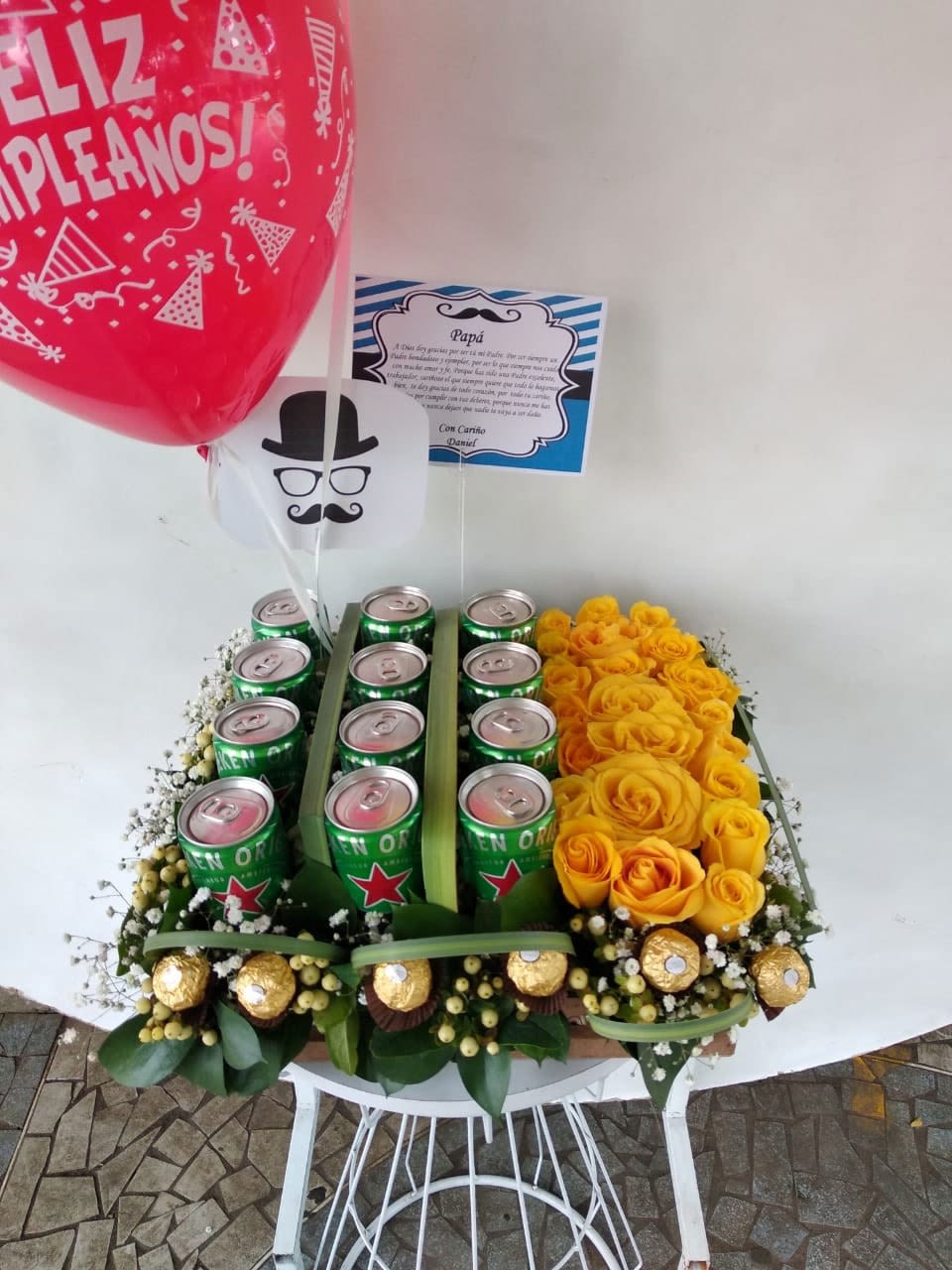 super grande  - unidad de 24 rosas amarillas y 12 debidas