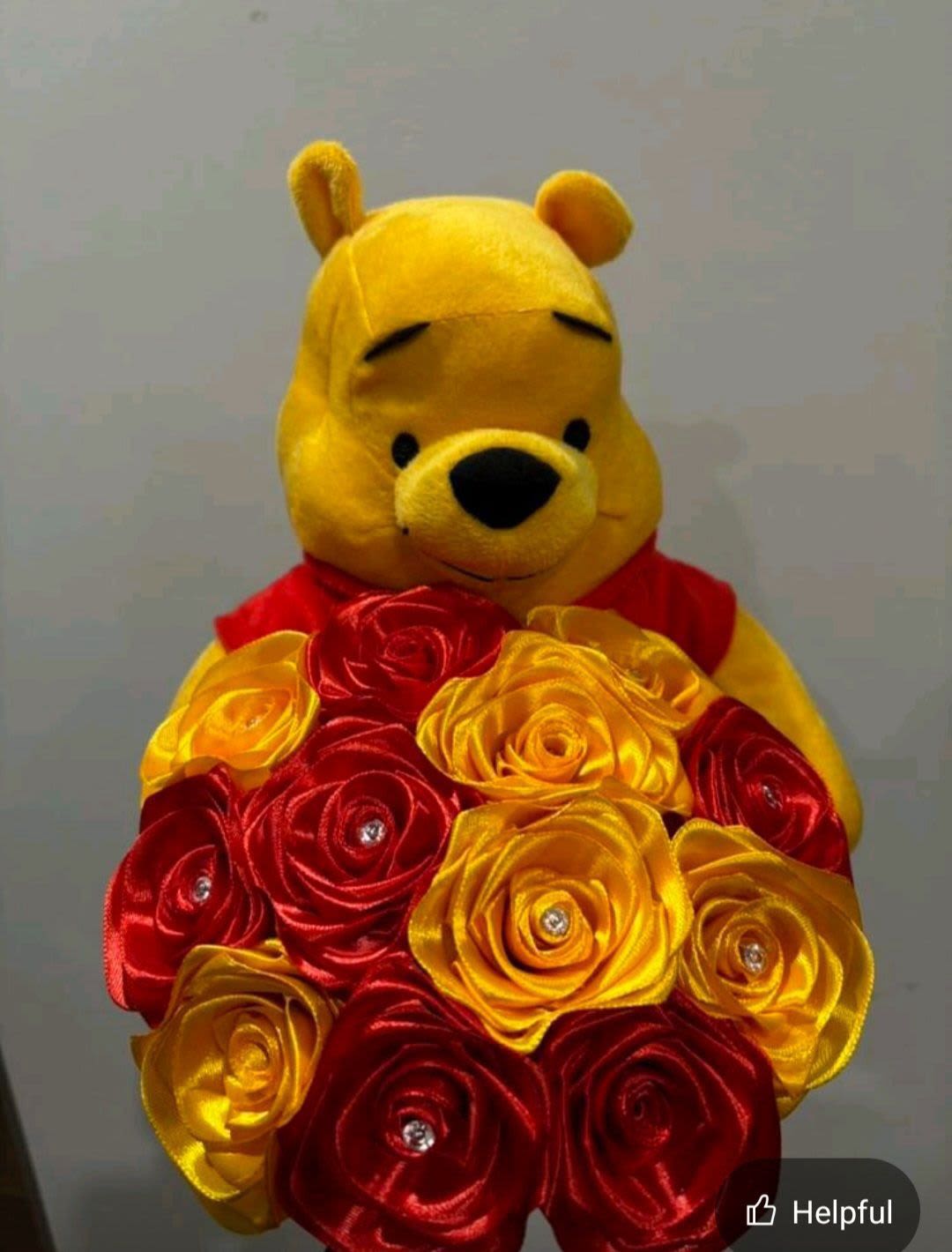ramo pooh - ramo elaborado con 12 rosas