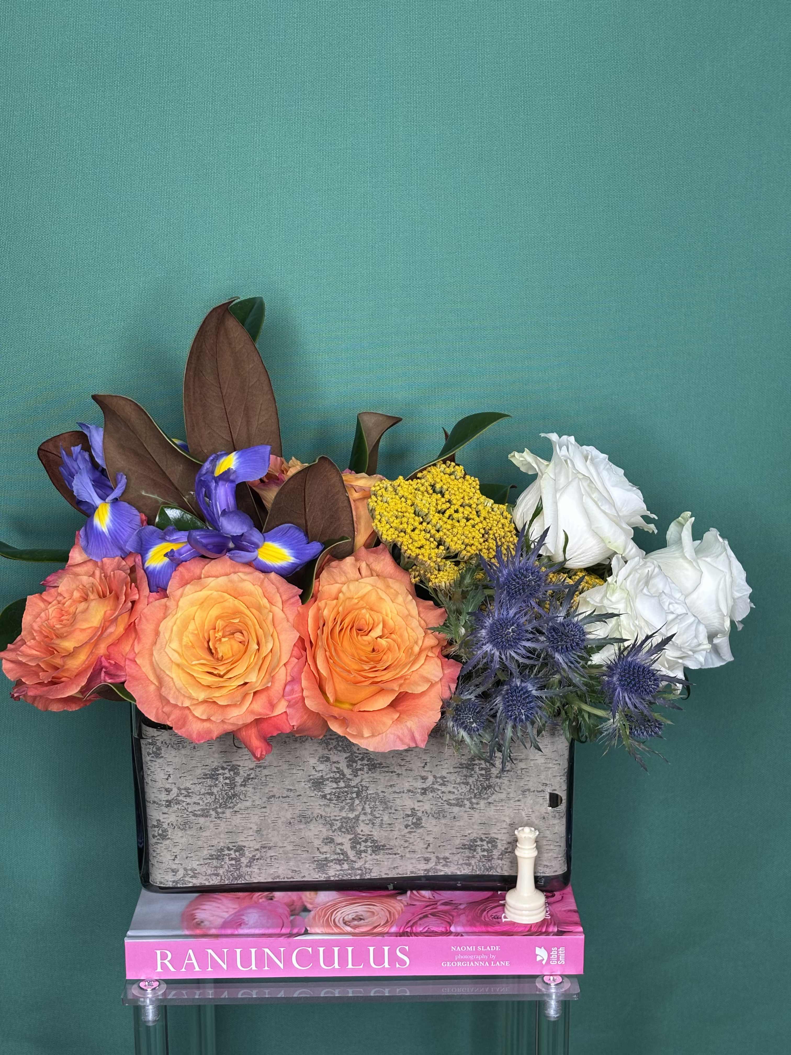 Bangkok. - Perfect centerpiece for any formal occasion, cheerful.