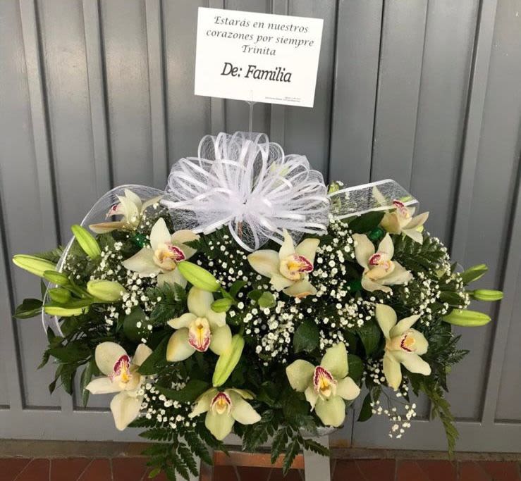 Funebre de parte de familia - .