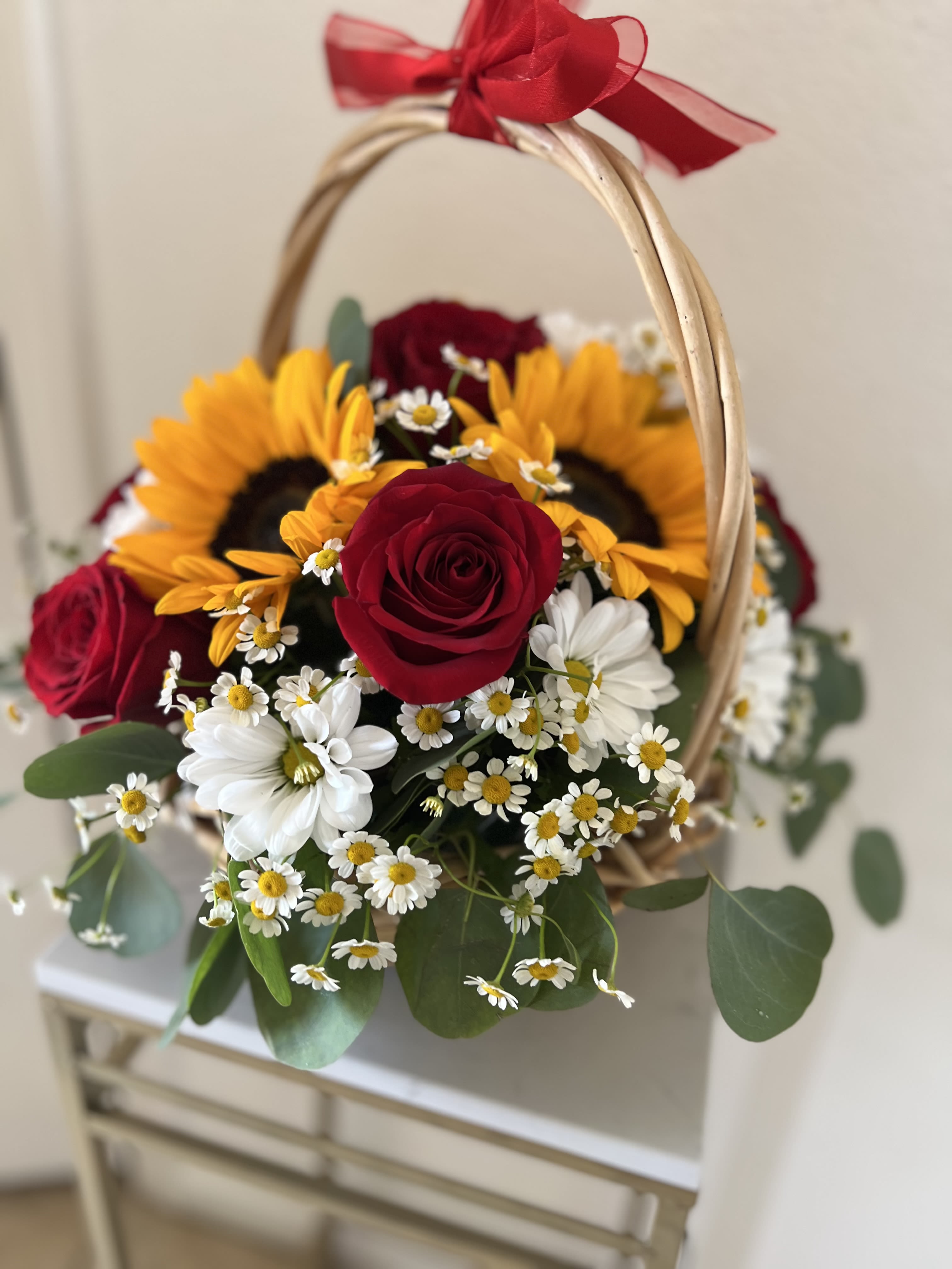 Sunflowers &amp; Red Roses Basket  - Bring warmth and elegance into any space with this radiant basket arrangement. Perfect for Birthdays, Anniversaries, or simply sayin &quot; You are Special&quot;
