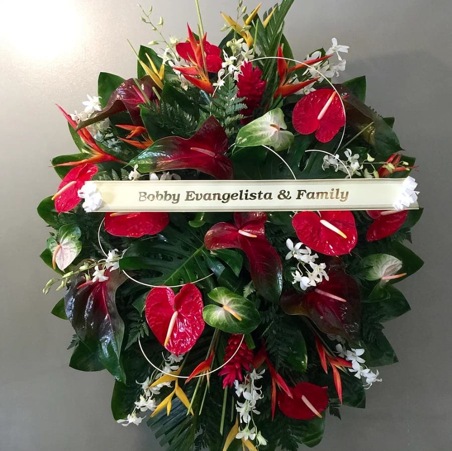 #70 HAWAIIANA WREATH #70 HAWAIIANA WREATH - Mix tropical wreath