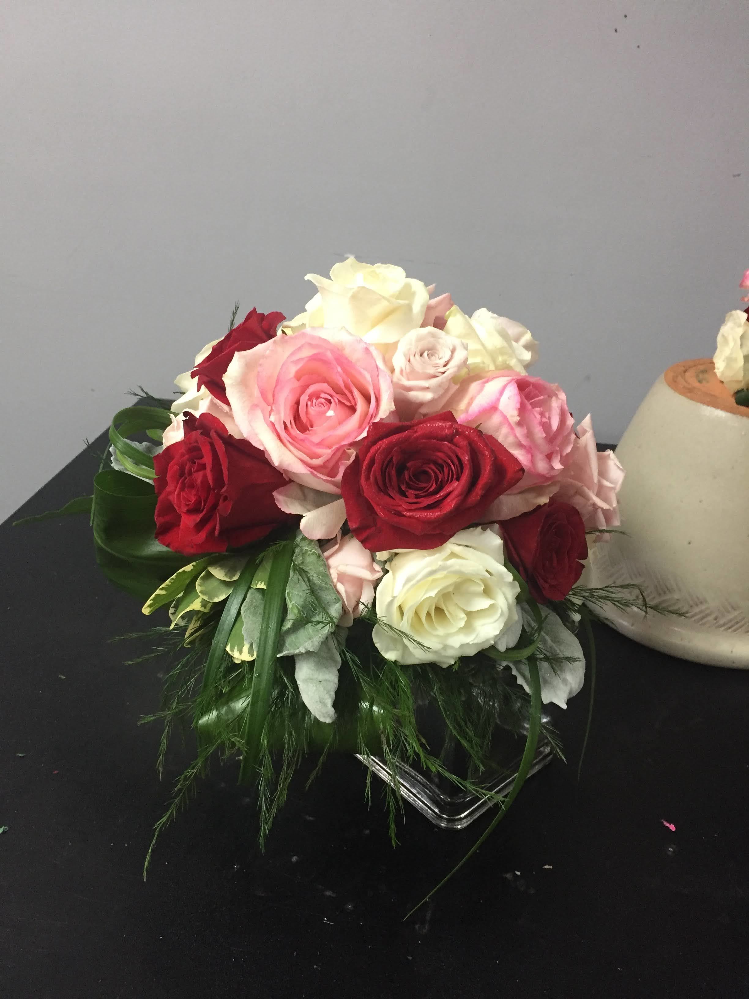 BRIDESMAIDS BEAUTY BOUQUET - A BEAUTIFUL BRIDESMAIDS BOUQUET