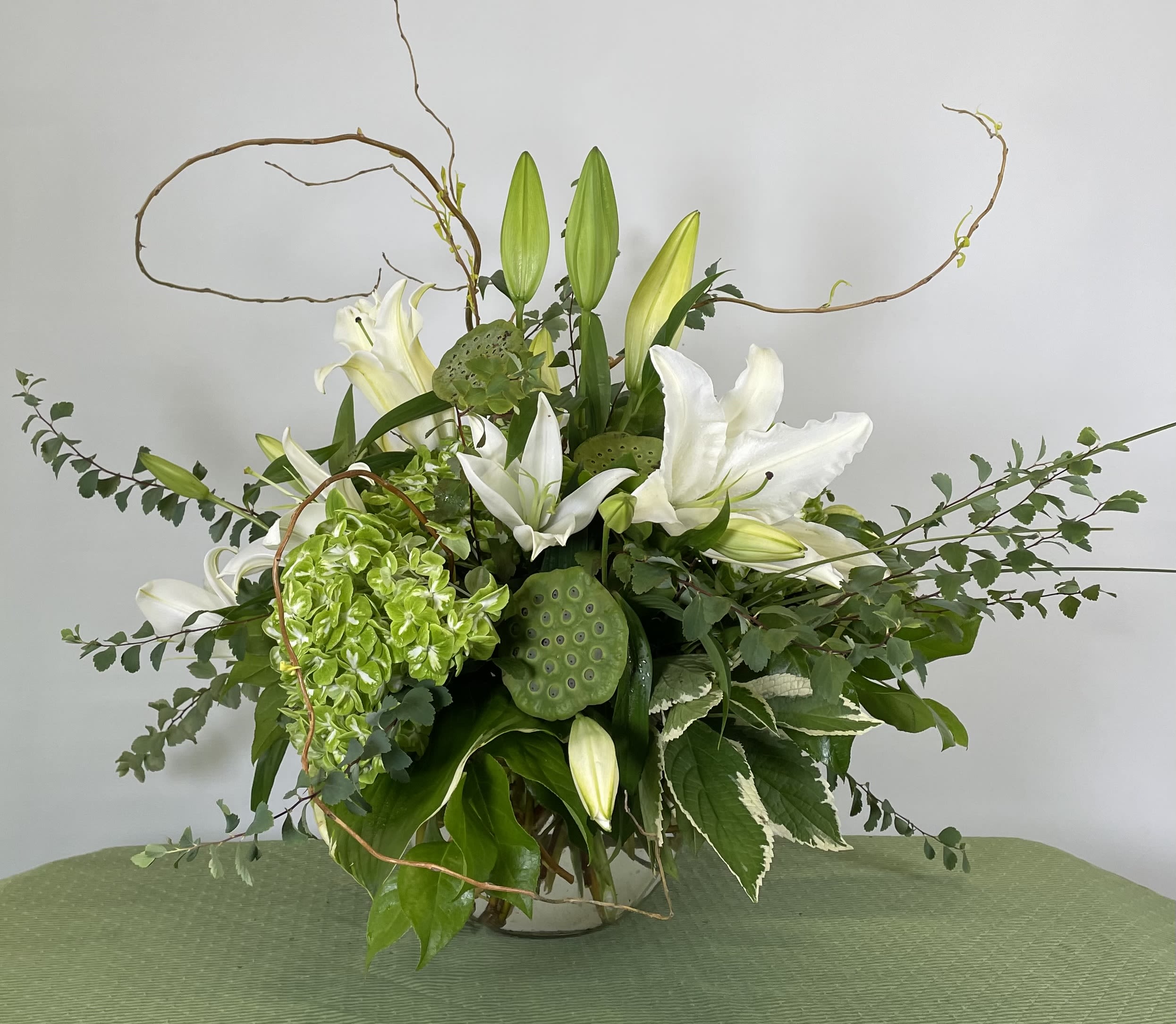 Lily Garden - Simple yet oh-so-elegant.