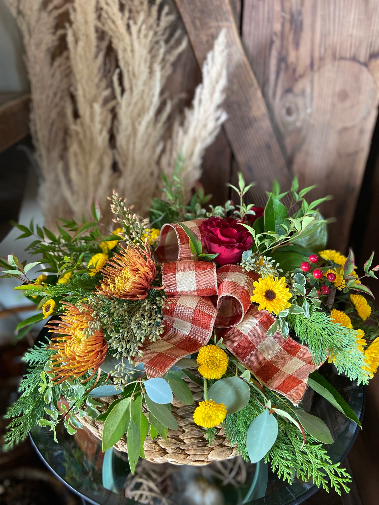 Classic Country Thanksgiving Centerpiece Classic Country Thanksgiving Centerpiece - Simple Plaid Autumn Ribbon with Classic Flowers for The Holiday. **Flowers my vary