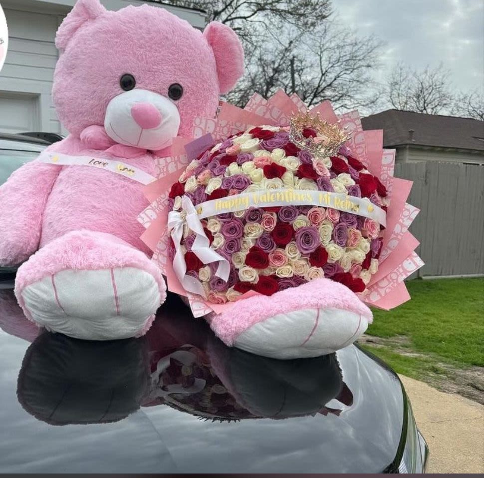 amor mix big - buchon de 100 rosas mix y un peluche grande rosado