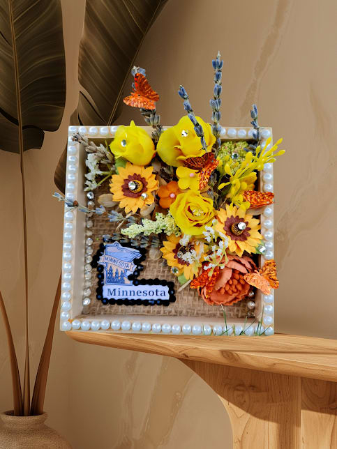 Otoño en miniatura - Un pequeño cuadro como recuerdo, con flores de Otoño.