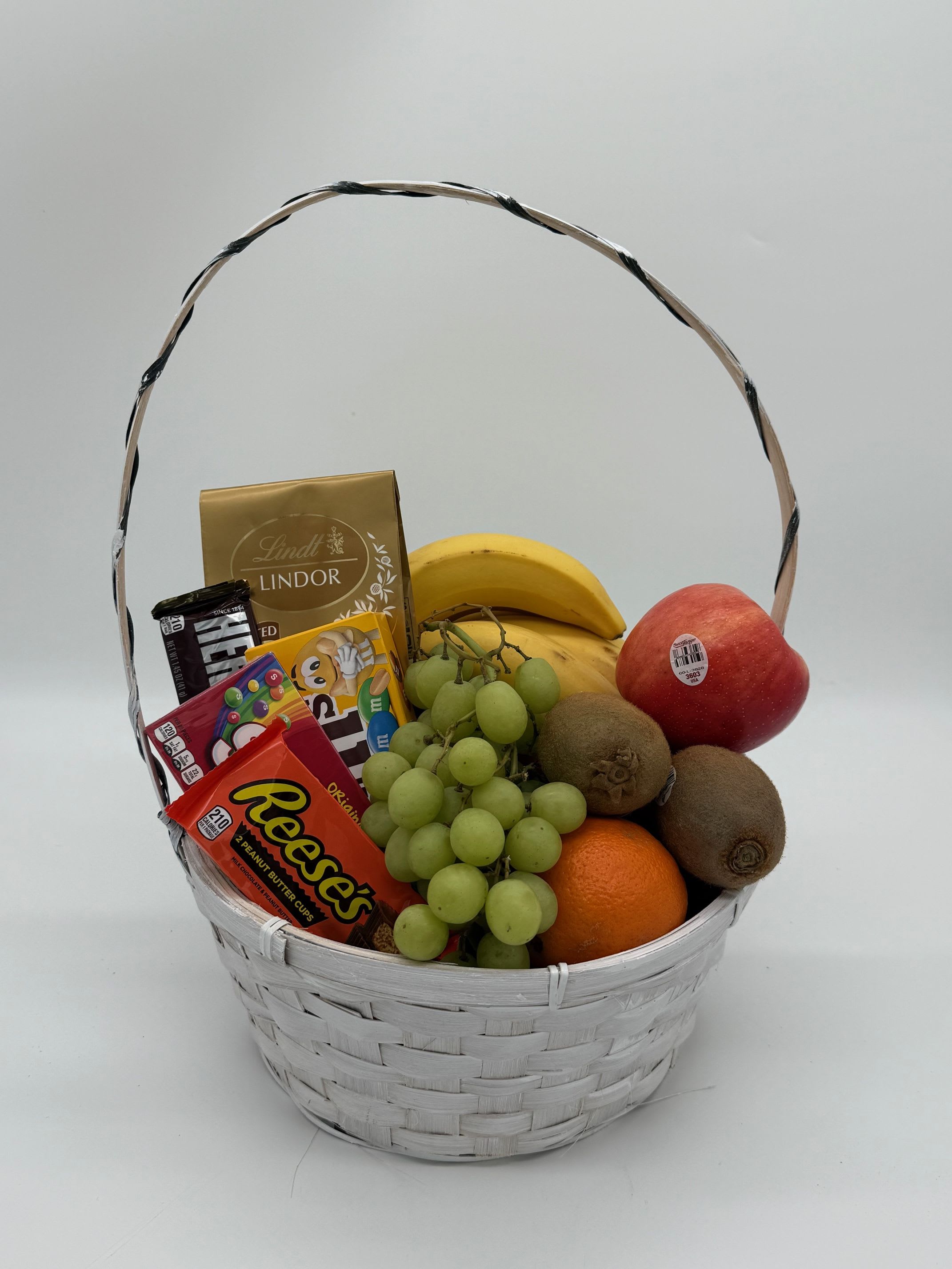 You Make Life Sweet Basket You Make Life Sweet Basket - The best of both worlds—crisp, colorful fruits and rich assorted chocolates combine for a gift that satisfies every craving. Ideal for celebrations, thank-yous, or just because. Contents may vary depending on availability. Call us to customize with specific fruits or favorite snacks.