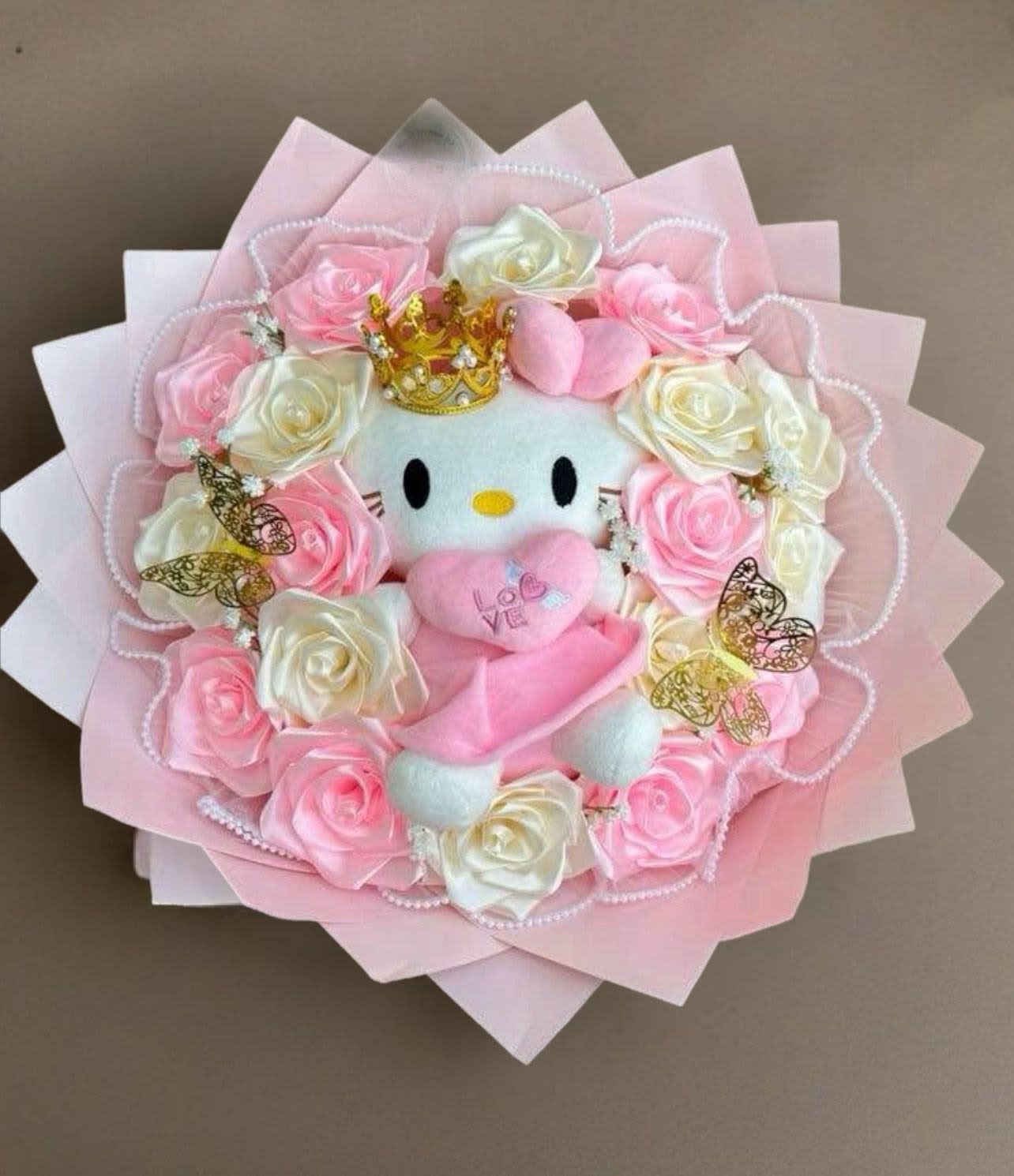 buchon kitty kitty  - buchon de hello kitty con unidad de 24 rosas   