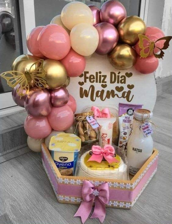 Desayuno sorpresa para dama - mini torta ljugo dietetico o de naranja, yogut trio de chocolates, frutos secos paqueticos decoracion y mensaje personalizado con 48 horas el apartado