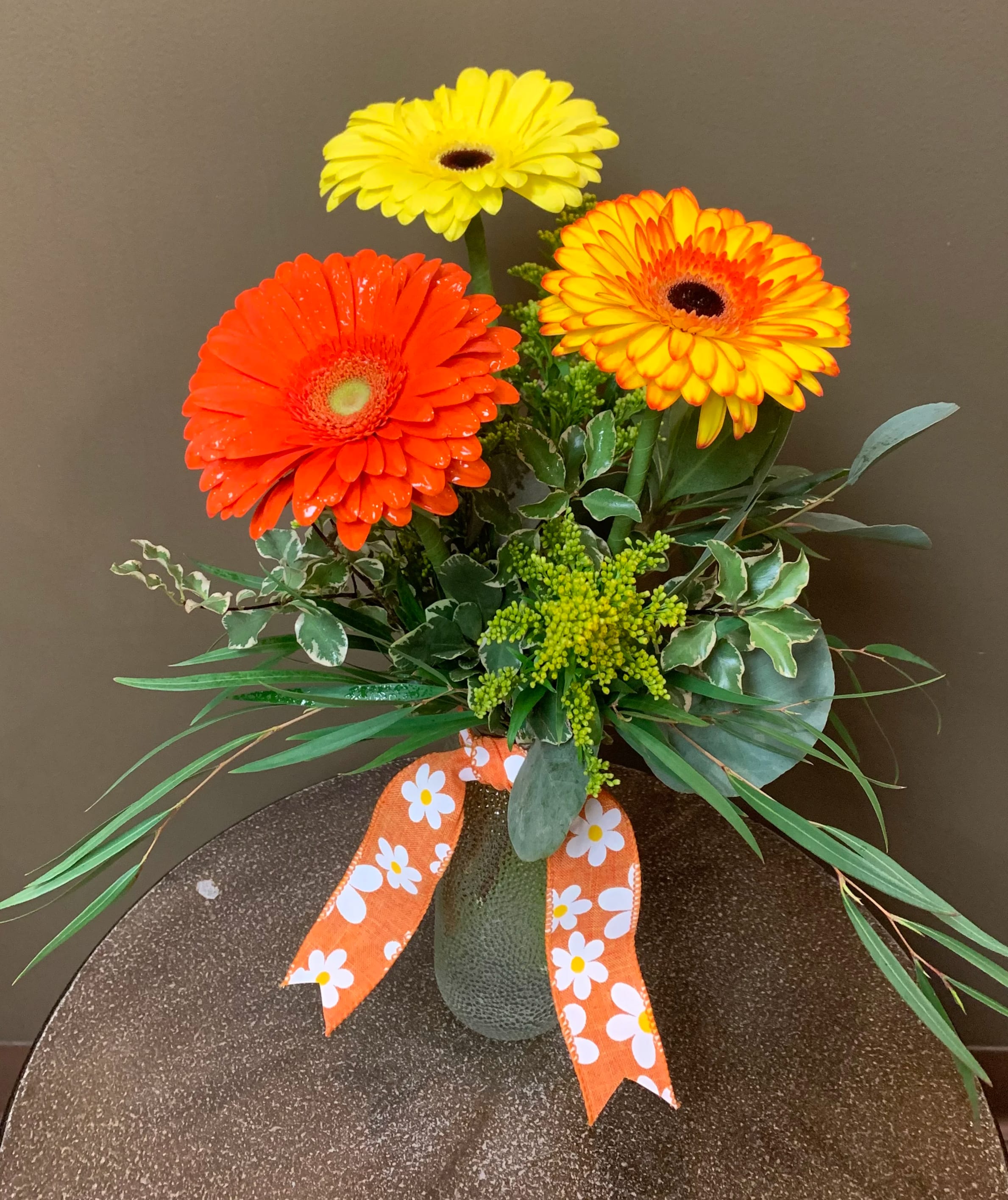 3 Gerbera budvase - 3 gerbera in a budvase