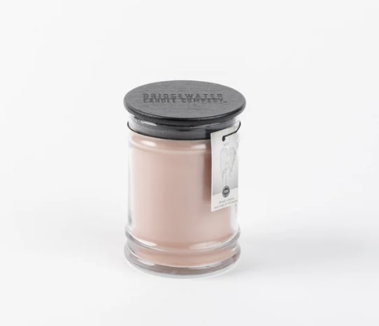 SWEET GRACE CANDLE SWEET GRACE CANDLE - Illuminate the preciousness of life and effortless beauty of passionate fruits radiating with sparkling tea and classic patchouli.