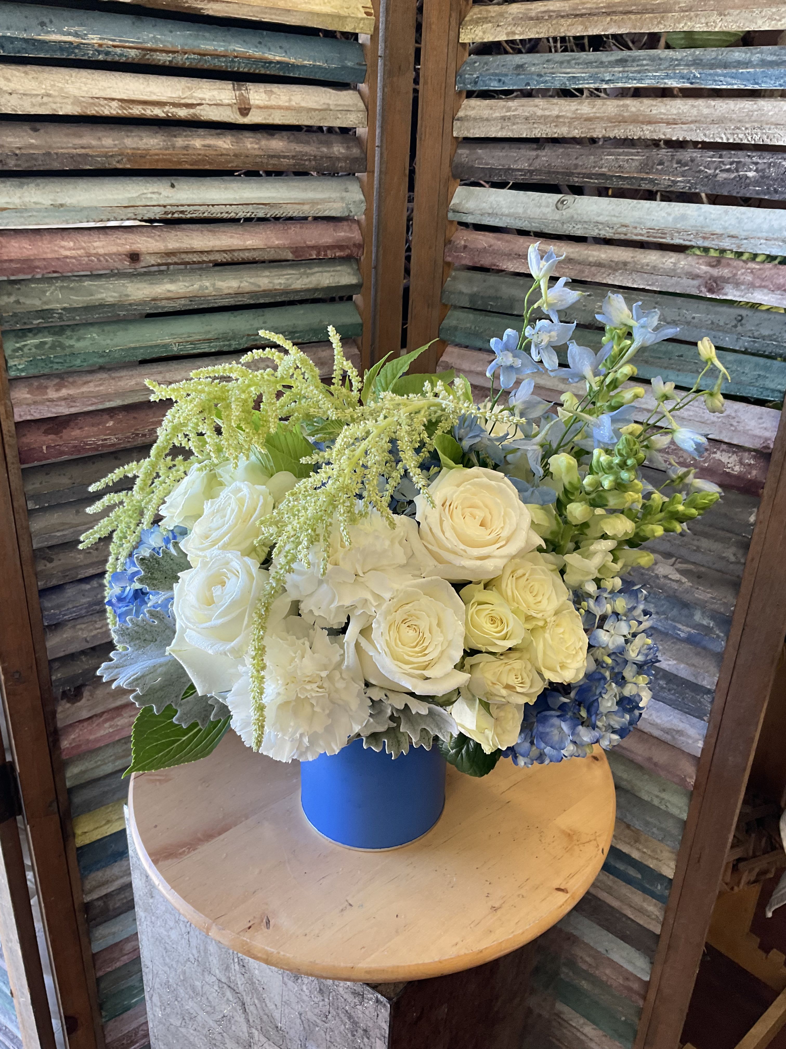 25-96 25-96 - Fresh & Beautiful!