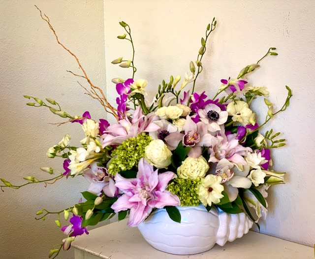 California Beachy - A collection of seasonal tropical blooms