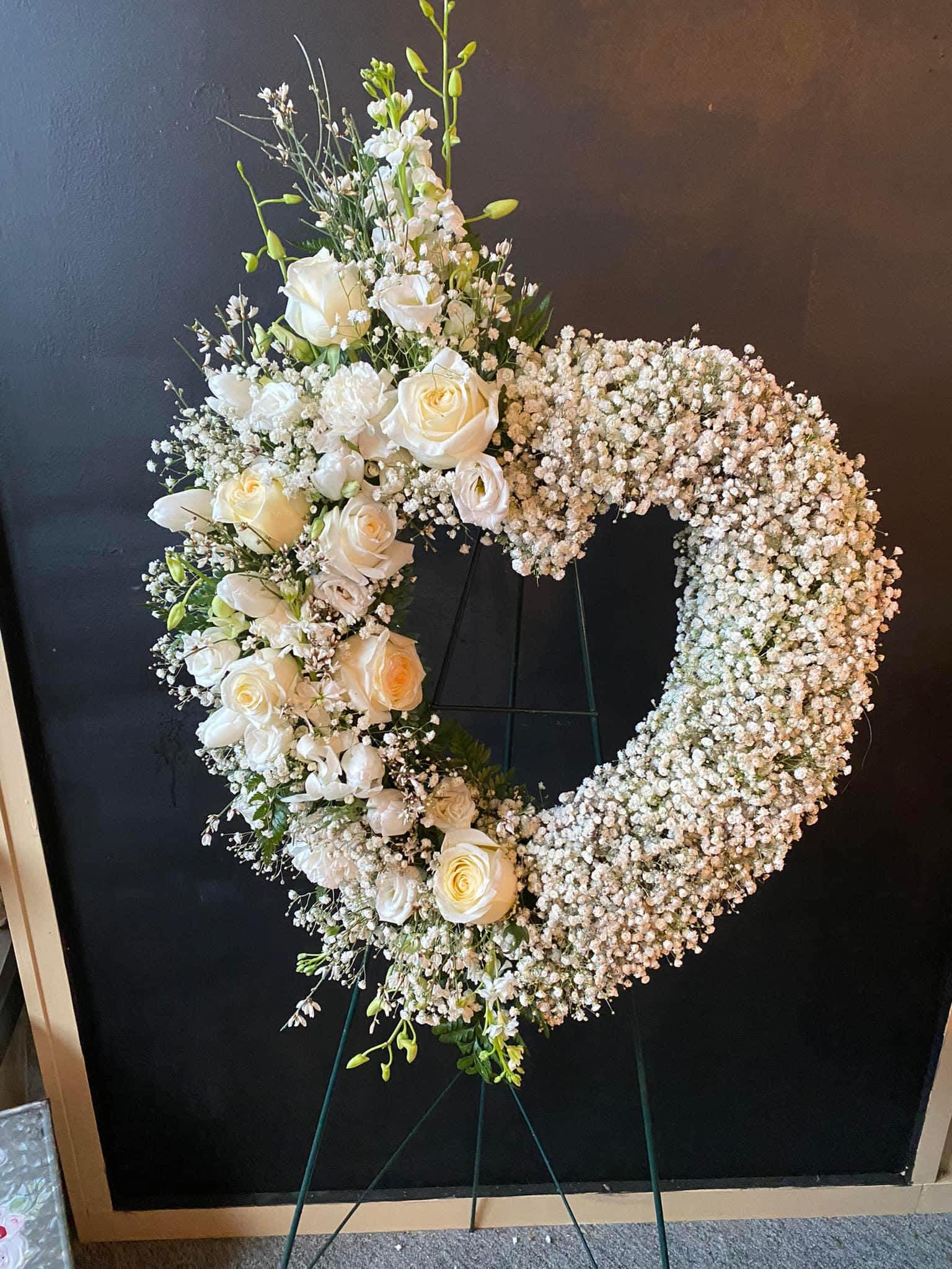 All white Heart - Heart