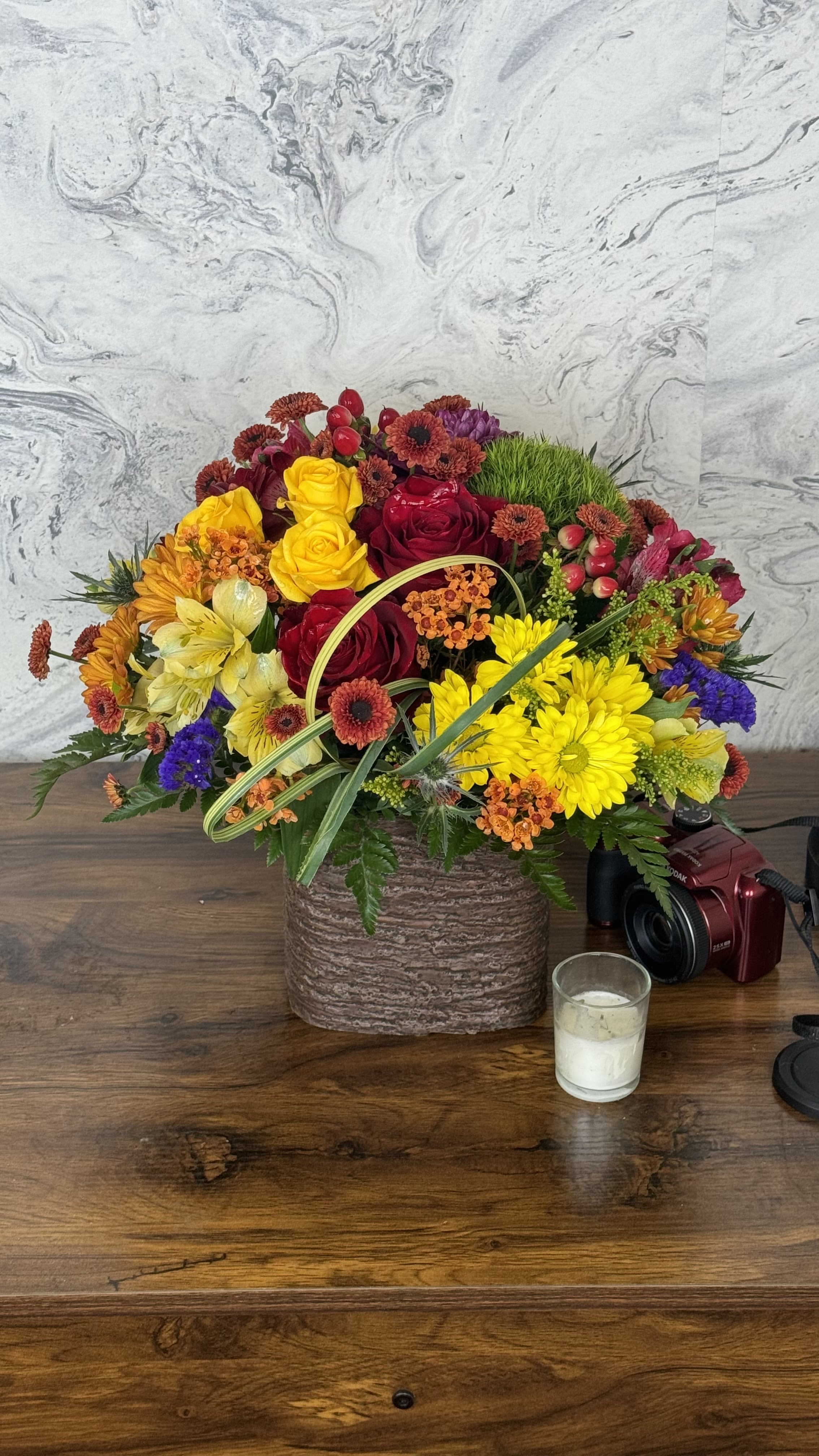Autumn Cube Creations Autumn Cube Creations - Welcome to Autumn Cube Creations, where the beauty of fall comes to life in unique floral arrangements. Each piece features vibrant autumn colors artfully displayed in a stylish cube container, elegantly covered in tree-shaped leather. Our designs celebrate the warmth and richness of the season, perfect for adding a touch of natural elegance to any space. Explore our collection and bring the essence of autumn indoors!