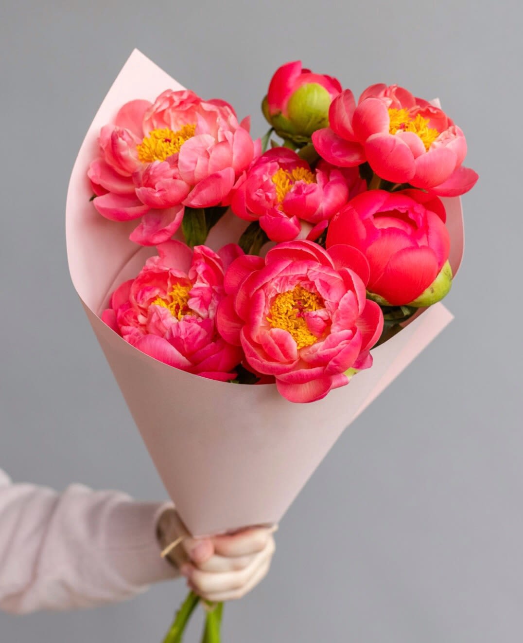 № 414 - Coral Peonies.  Standard size - 7 peonies (as in the photo) Deluxe size - 9 peonies  Premium size - 14 peonies 