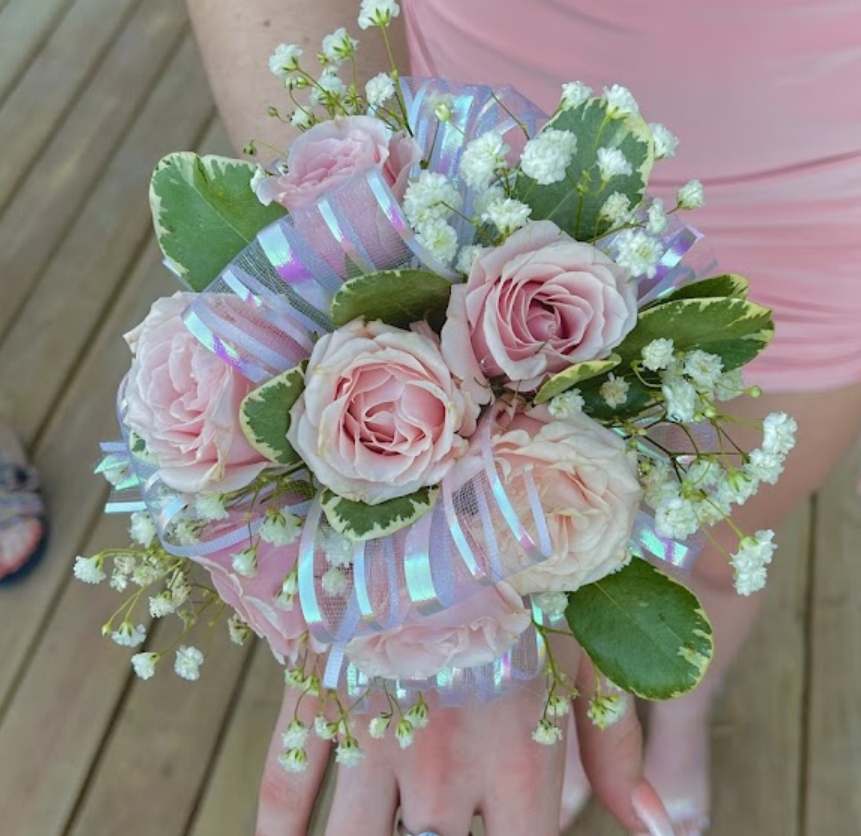 Corsage Boutonniere Set - Default is pink and white prom corsage Boutonniere set.   ****if you want different colors, mention them in the special instructions. 