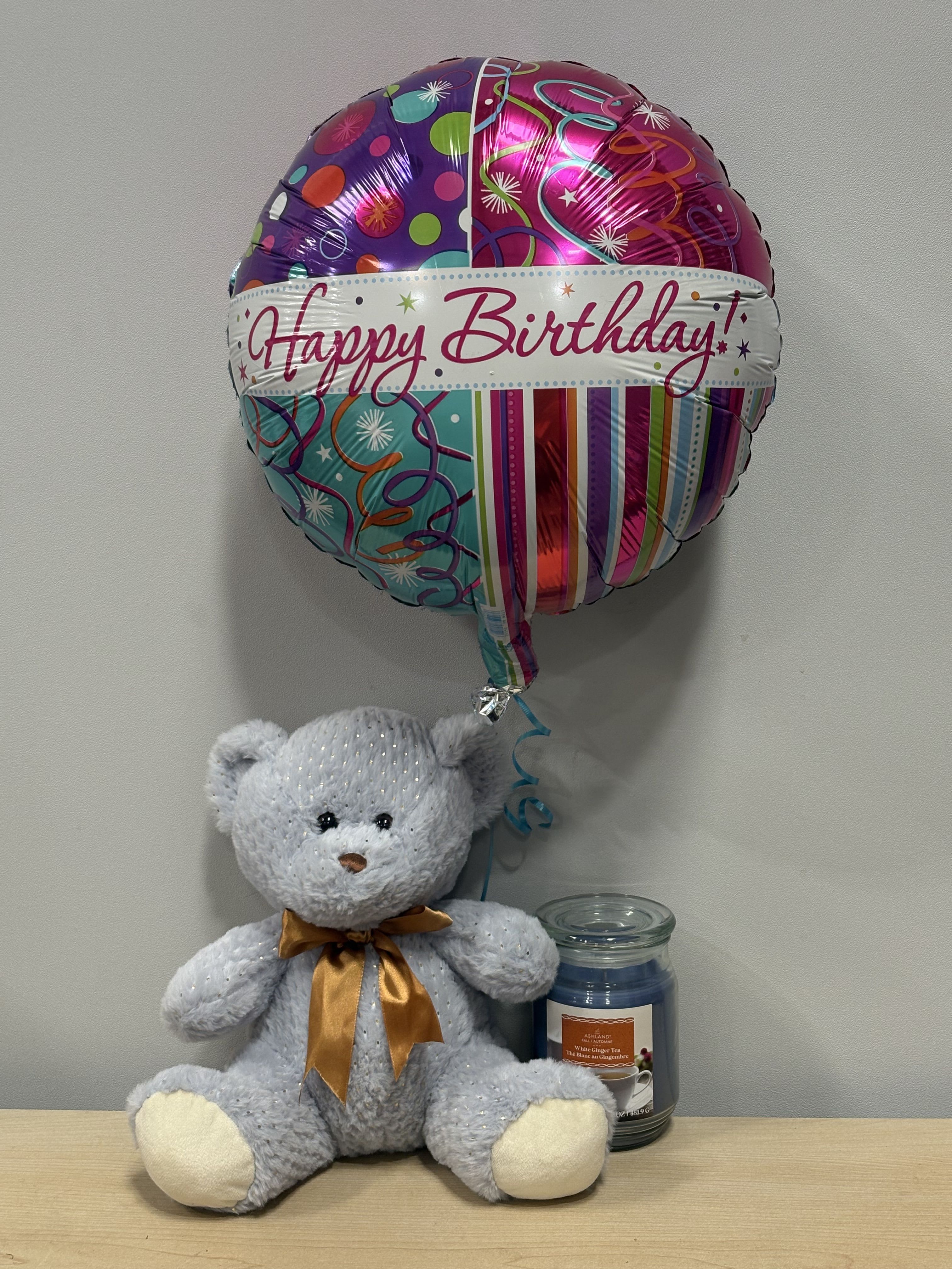 White Ginger Birthday Trio - As shown 