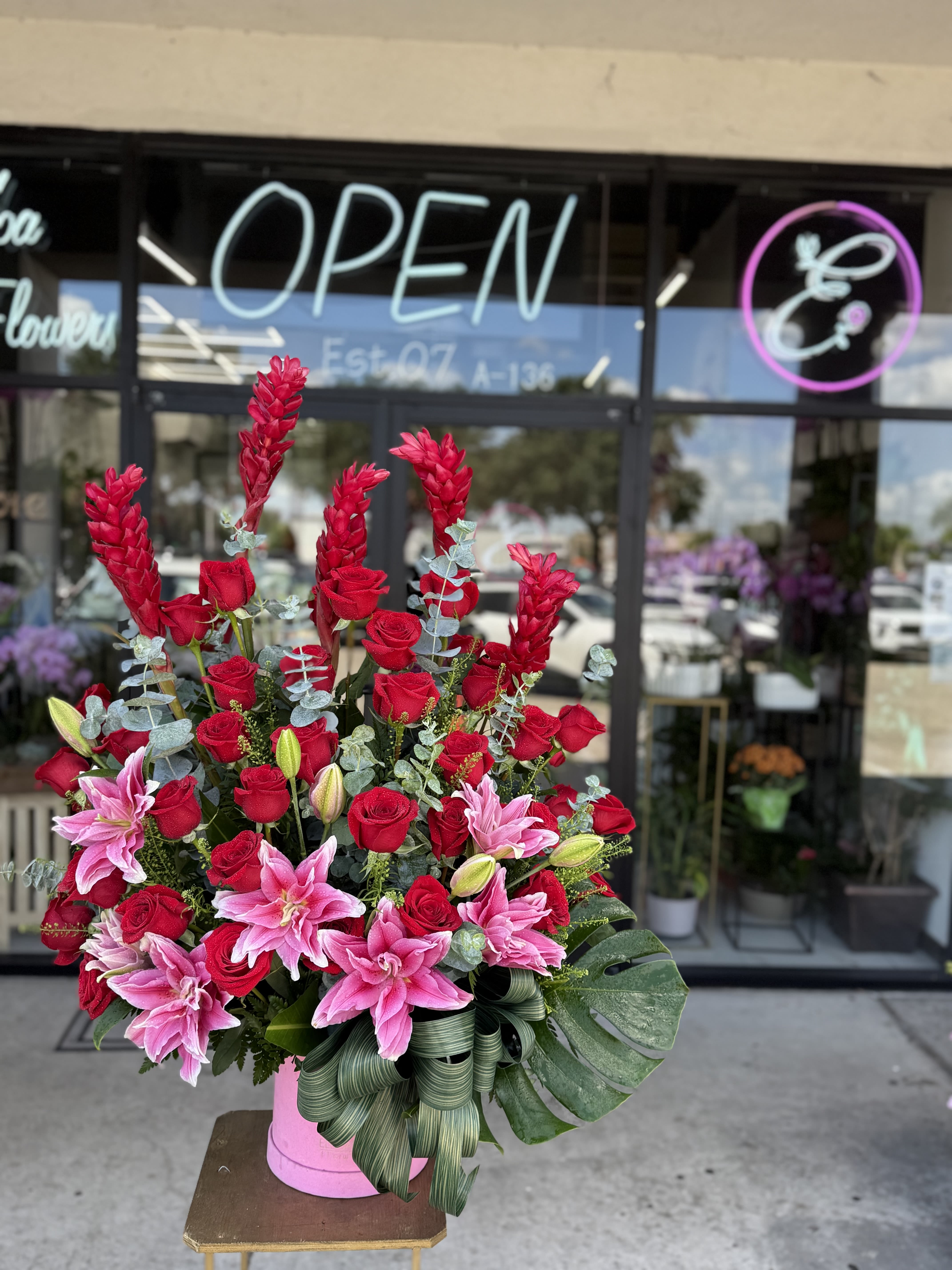 Box Arrangement #17 - N/A