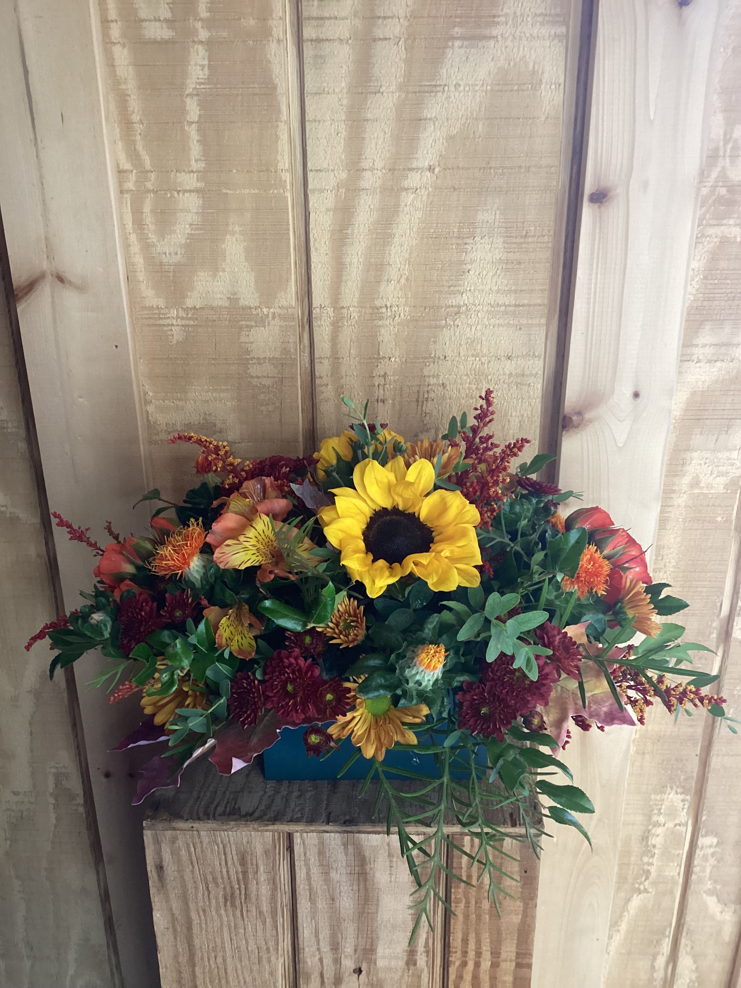 Fresh fall centerpiece Fresh fall centerpiece - Fresh fall centerpiece for all of your fall gatherings