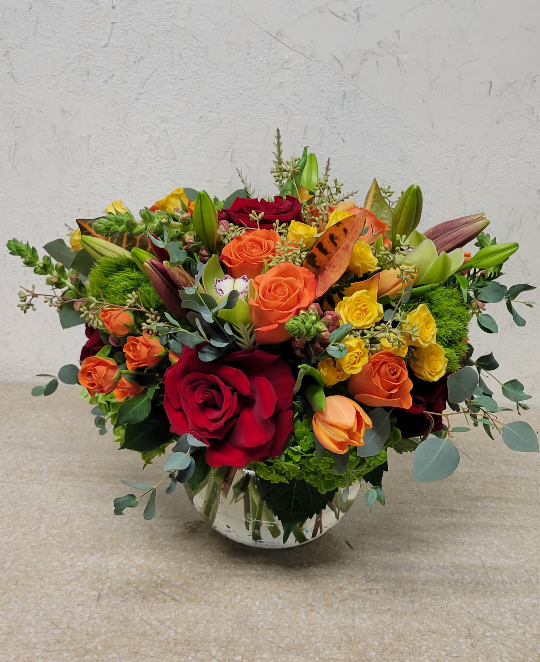 Fall colors Fishbowl  - Beautiful fall colors fish bowls with a variety of fall flower and greens