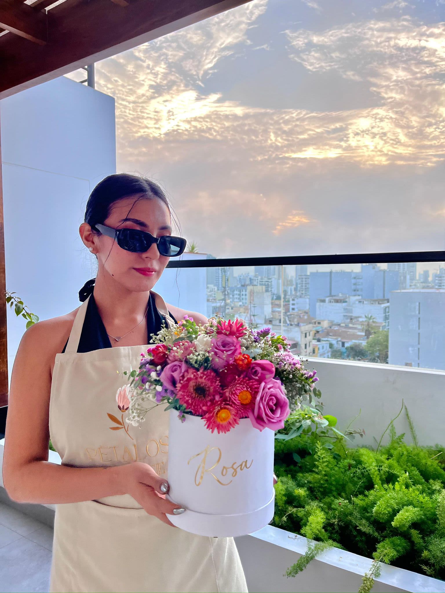 happiness - &quot;The 'Joy' arrangement is a vibrant combination of fresh flowers in bright hues that convey happiness and positive energy. Presented on an elegant base that highlights the colors of each bloom, it's perfect for surprising and brightening any special occasion.&quot;  &quot;Arreglo ‘Alegría’, una vibrante combinación de flores frescas en tonos vivos que transmiten felicidad y energía positiva. Presentado en una base elegante que resalta los colores de cada flor, es perfecto para sorprender y llenar de color cualquier ocasión especial.&quot;