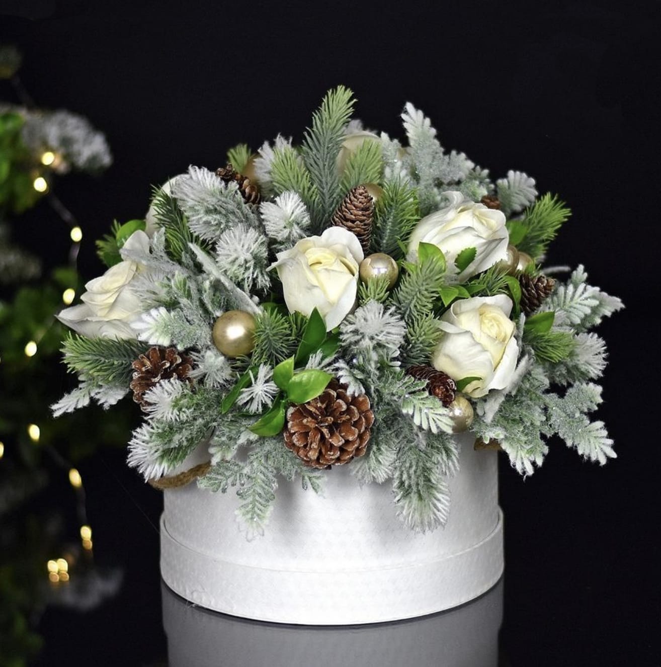 Winter Holiday Hat Box - Sugar and Spice and goodness this design is so nice.  Evergeens, pinecones, white roses.. and more adorn this design