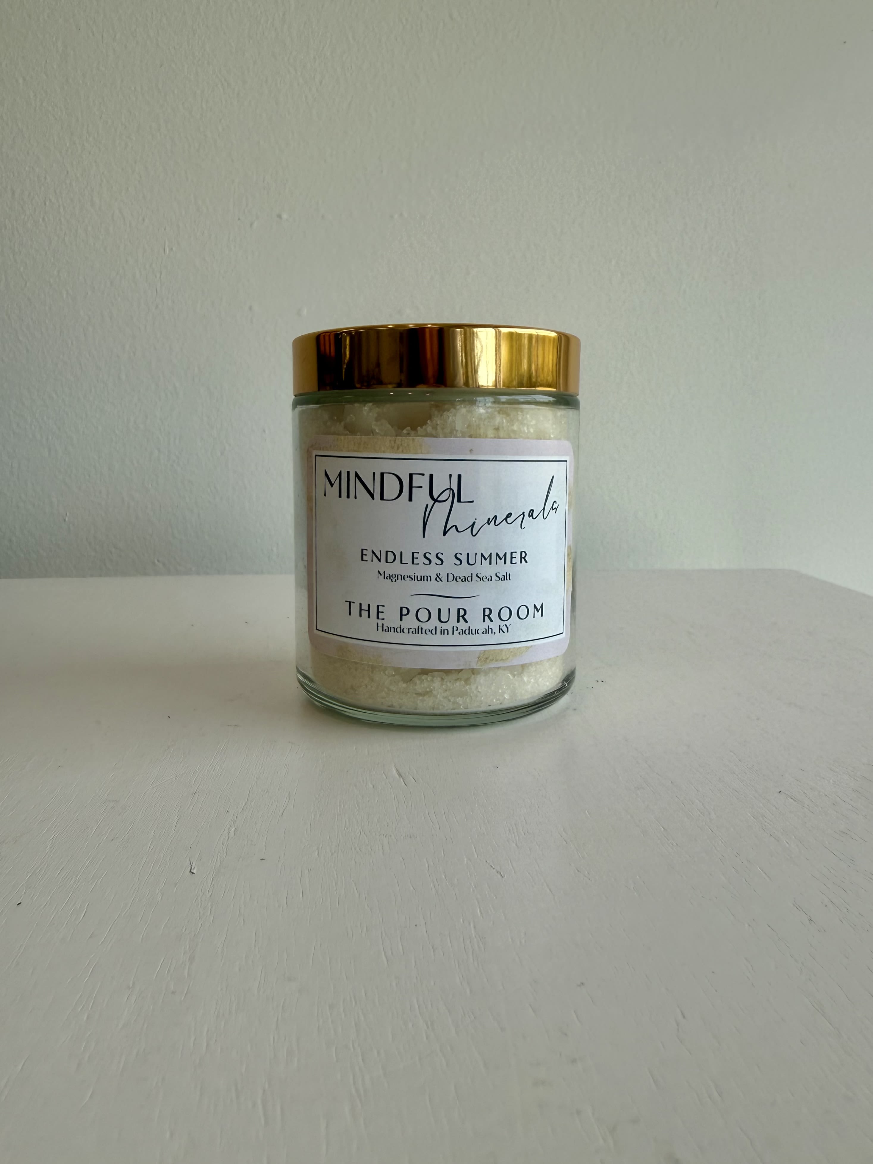POUR ROOM SOAKING SALTS - ENDLESS SUMMER - The perfect salts to soak in the tub at the end of a long day! Made locally at The Pour Room