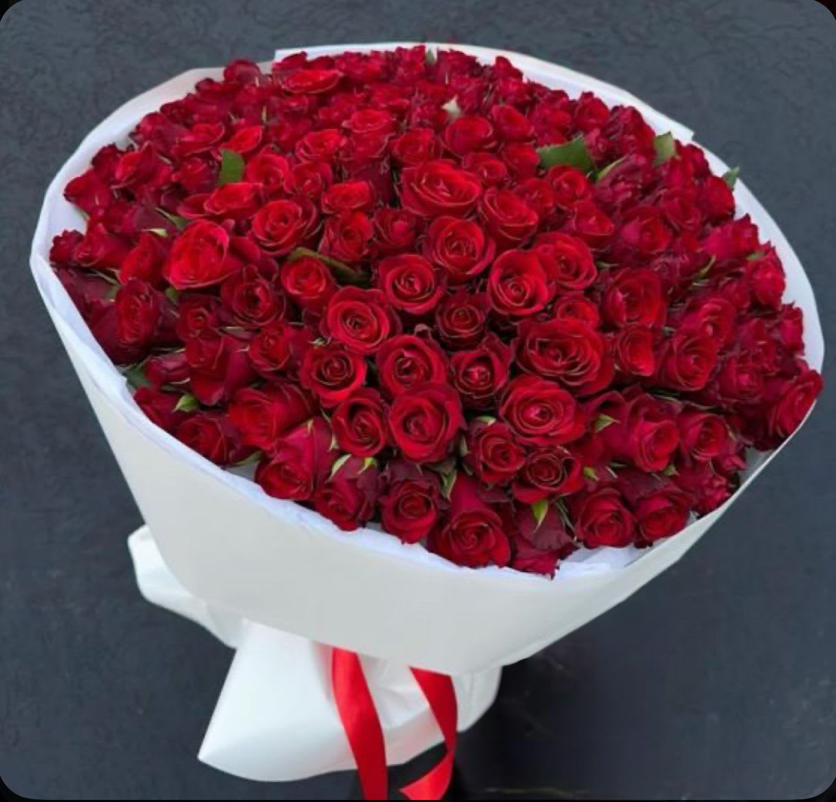 101 Reasons - A breathtaking arrangement of 101 premium roses — bold, romantic, and unforgettable. This bouquet is more than a gift — it’s a grand gesture, a moment, a message of timeless love and generosity. Hand-tied with elegant wrapping and signature ribbon, it’s designed to leave a lasting impression. Details: 	•	Color of roses can be customized (classic red, soft blush, white, or mixed). 	•	Vase not included.