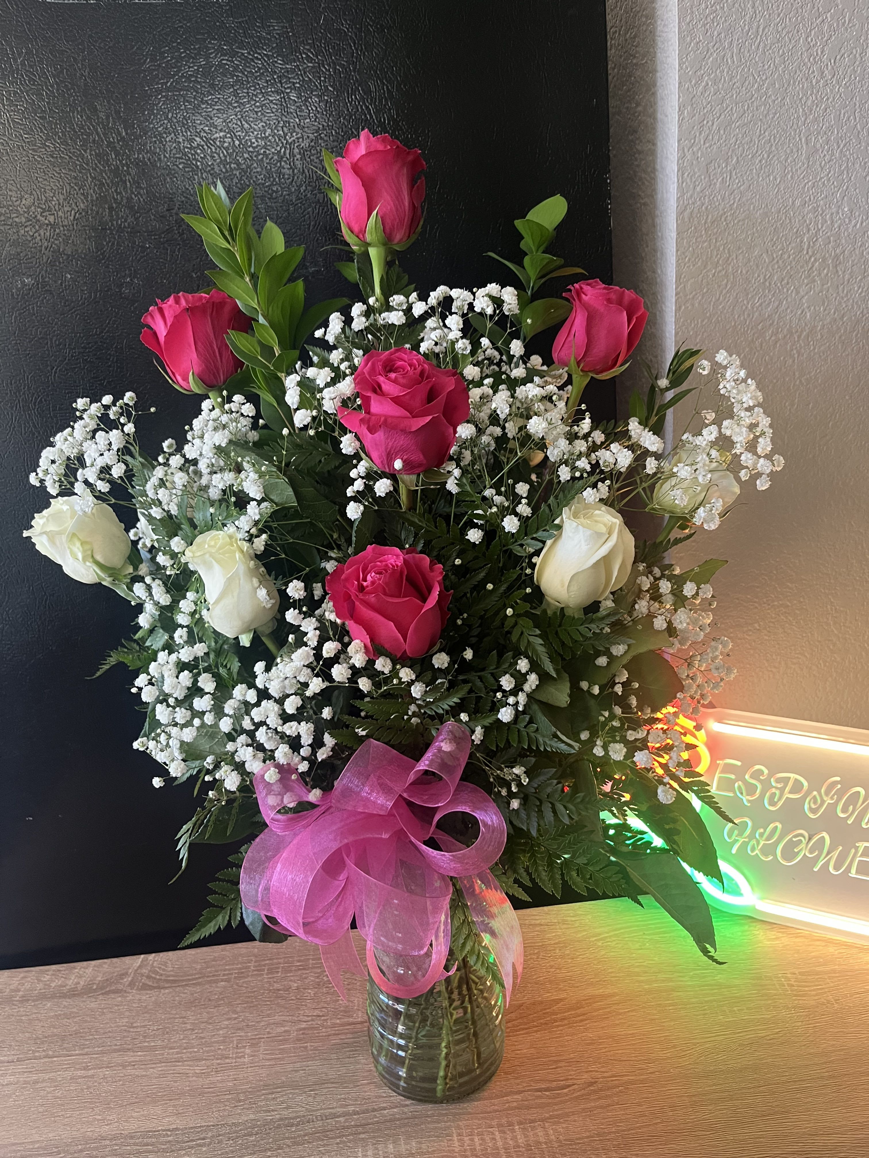 Fuchsia Pink &amp; White  Roses  - Dozen fresh fuchsia pink and white roses 