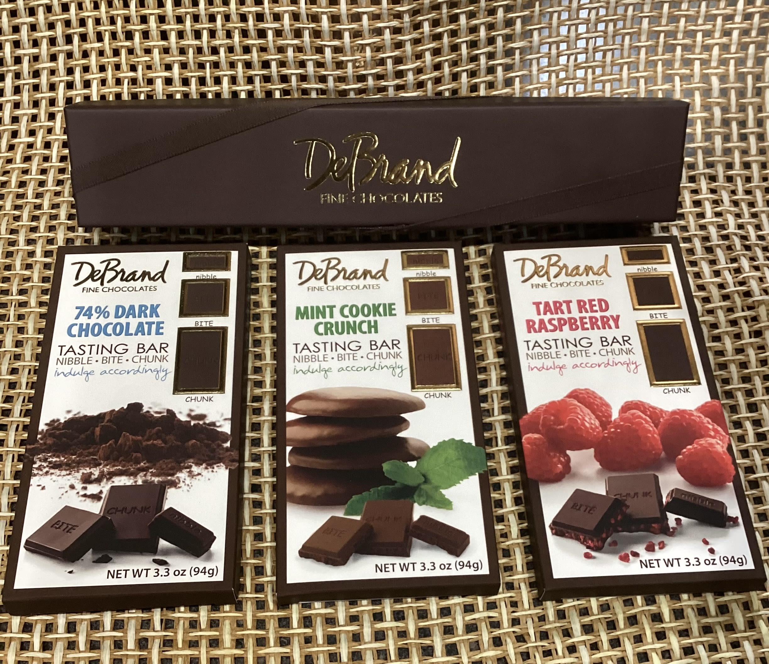 DeBrand Fine Chocolate Truffle popular assortment paired with 1 Tasting Bar (of your choice) - DeBrand Fine Chocolates 6 pc Truffle popular assortment paired with 1 tasting bar.  Choose from the following tasting bars; Tart Red Raspberry/rich dark chocolate;  Mint cookie crunch/ dark  chocolate; or 74%Dark Chocolate bar