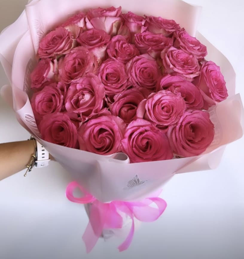25 Hot Pink,  - 25 roses Hot Pink, Deluxe with Glitter 