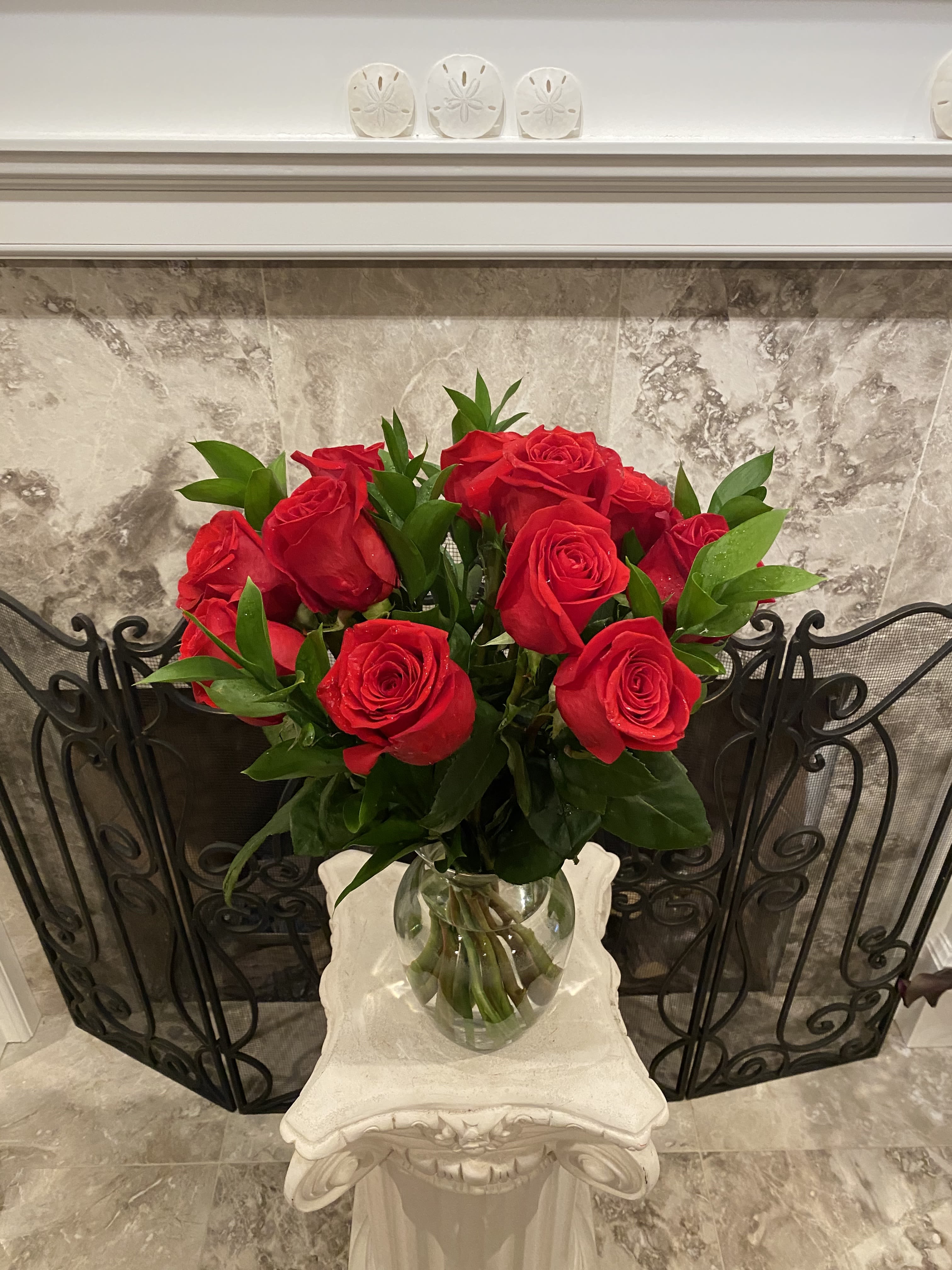12 Red Roses With Green On Promotion - 12 Fresh Cut Red Roses With Green  8'' Transparent Rose Vase 16''H x 14'' W 