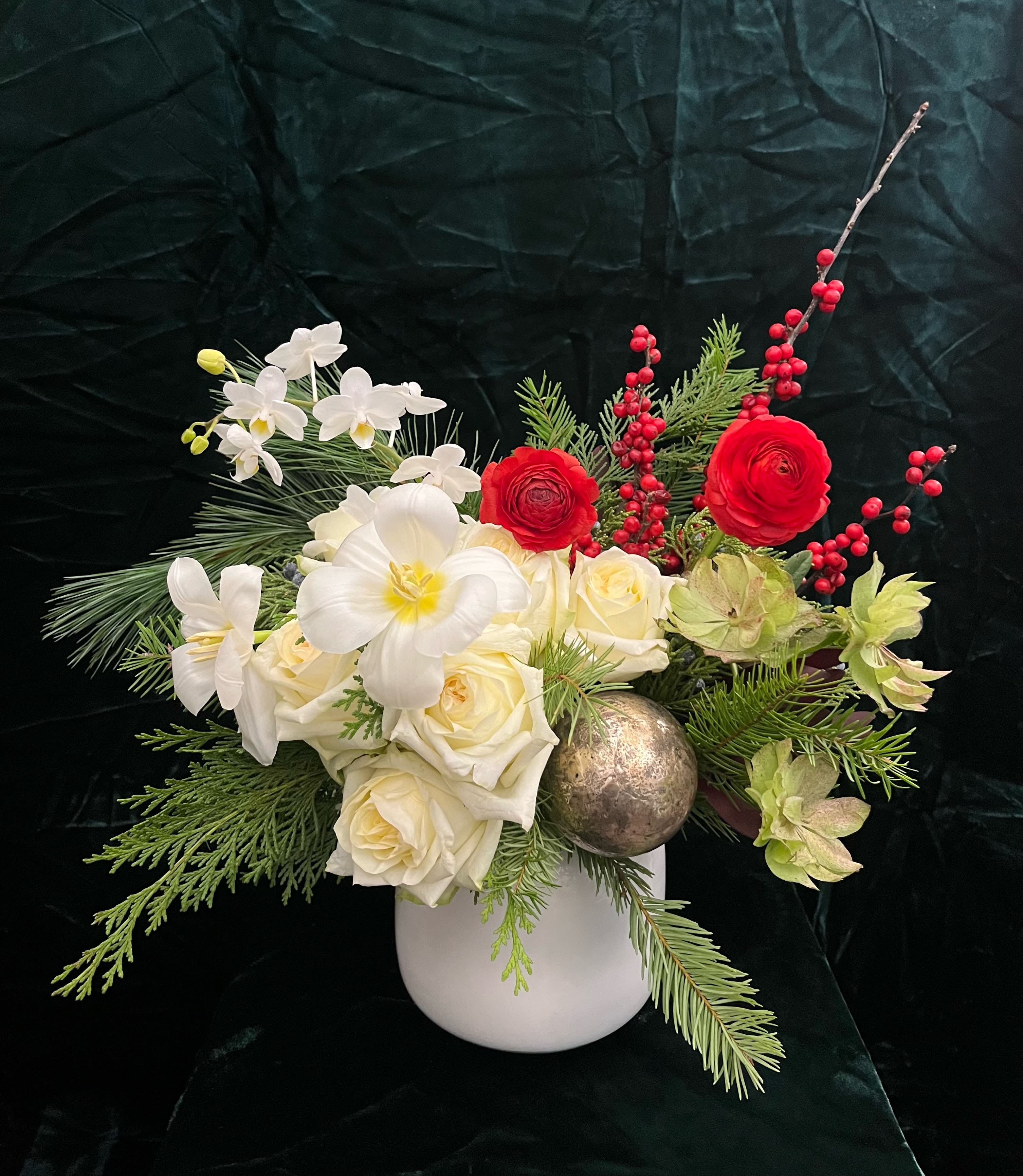 Velveteen Christmas - Share the Christmas Cheer with this wonderful 