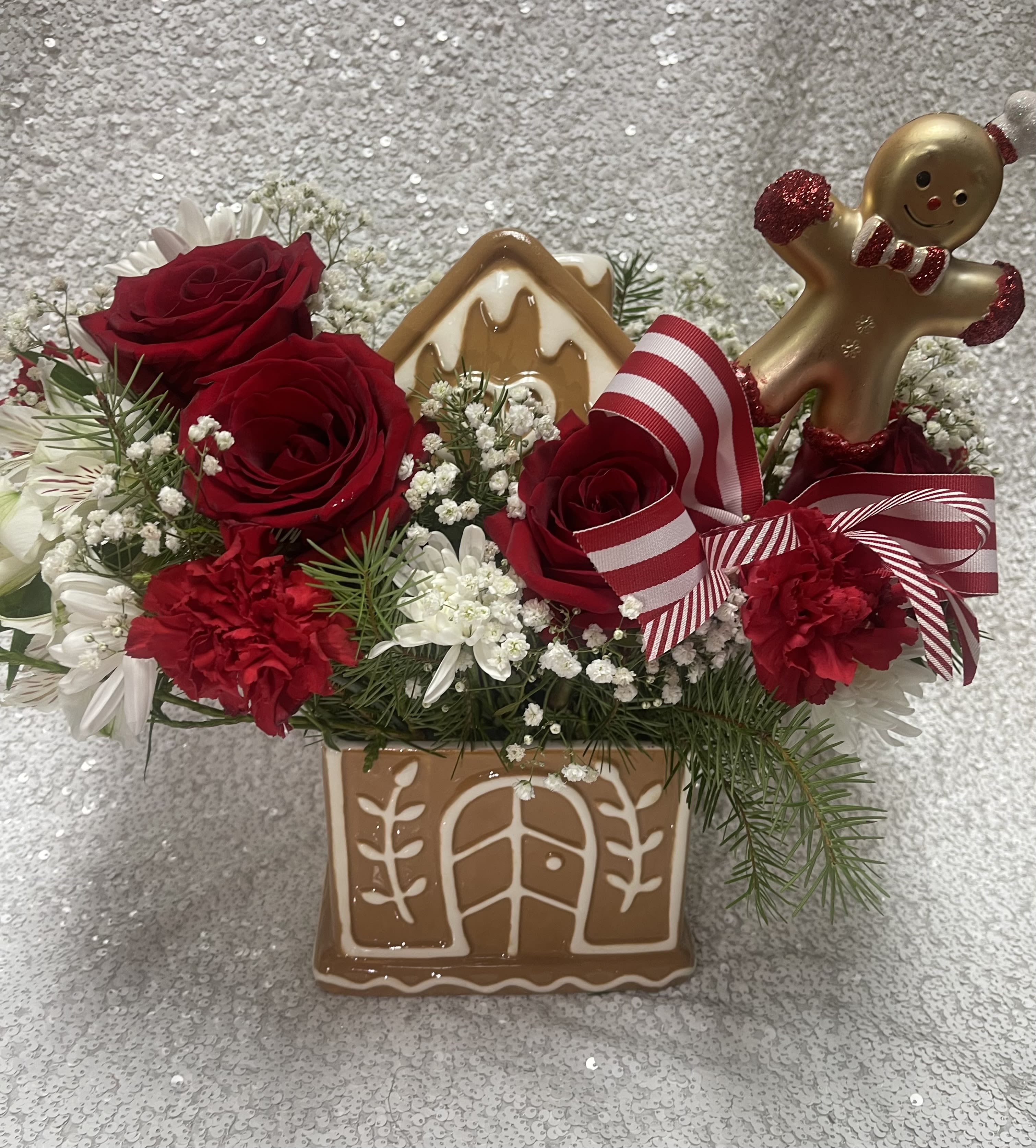 GINGER SNAP HAVEN - CHRISTMAS IS MAGICAL, LET'S CONTINUE ENJOYING IT WITH FAMILY AND FRIENDS. SIZE 30' H X 25'