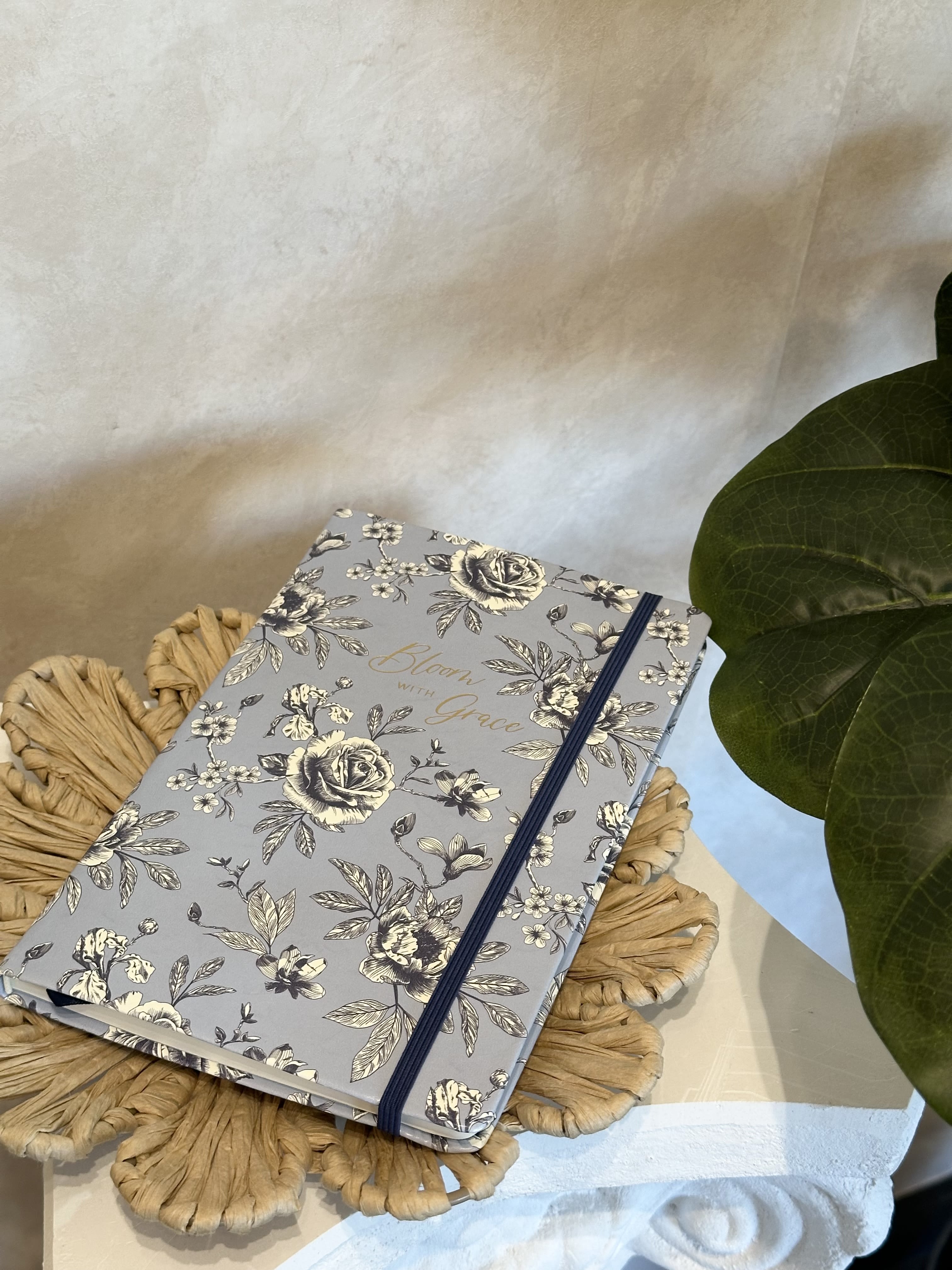 Floral Notebook  - a beautiful floral notebook 