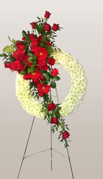 Wreath of Remembrance - Funeral Wreath with mums, roses and gerbera
