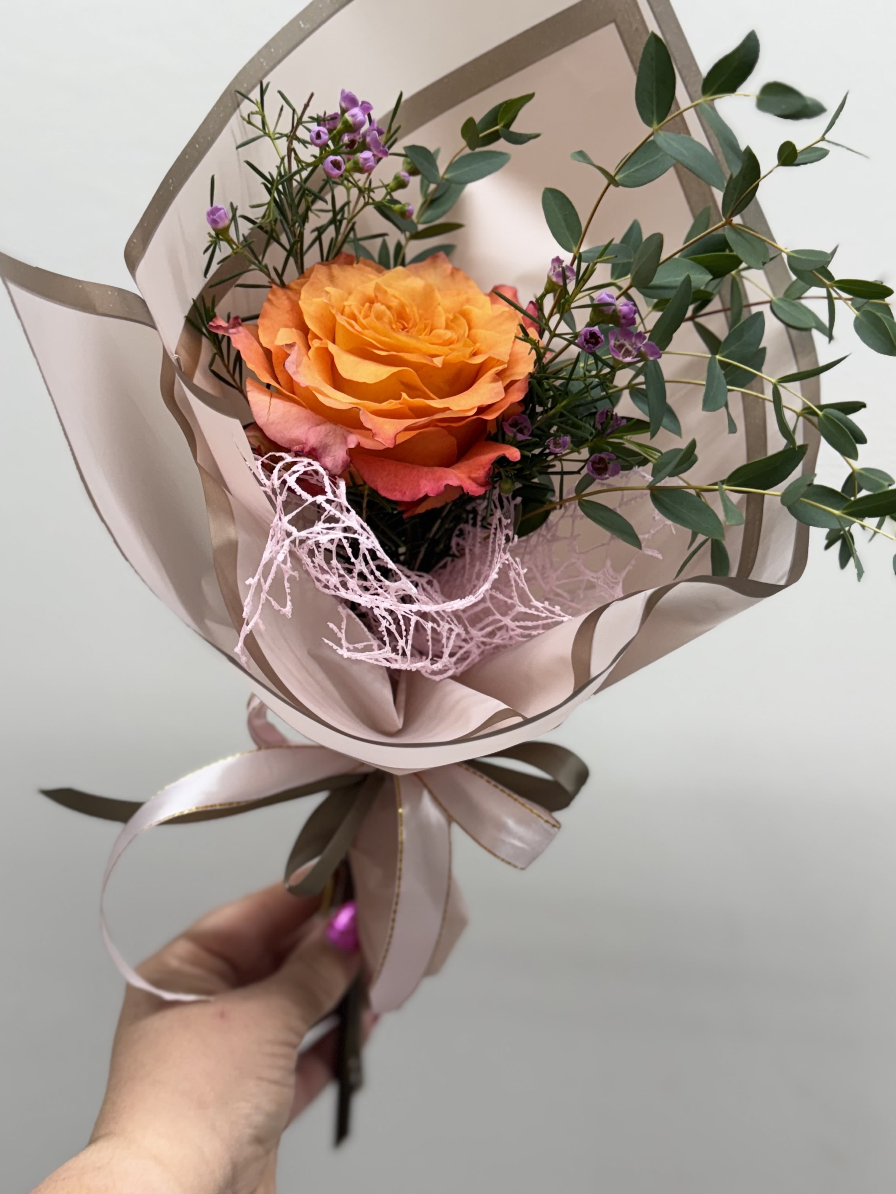 Petra Petite Bouquet  - Inspired by the loving memory of a mom named Petra, whose daughters honor her on her memorial anniversary with a petite bouquet  to gift to each family member. It is such a beautiful gesture of love, that we have named our petite bouquet Petra. 