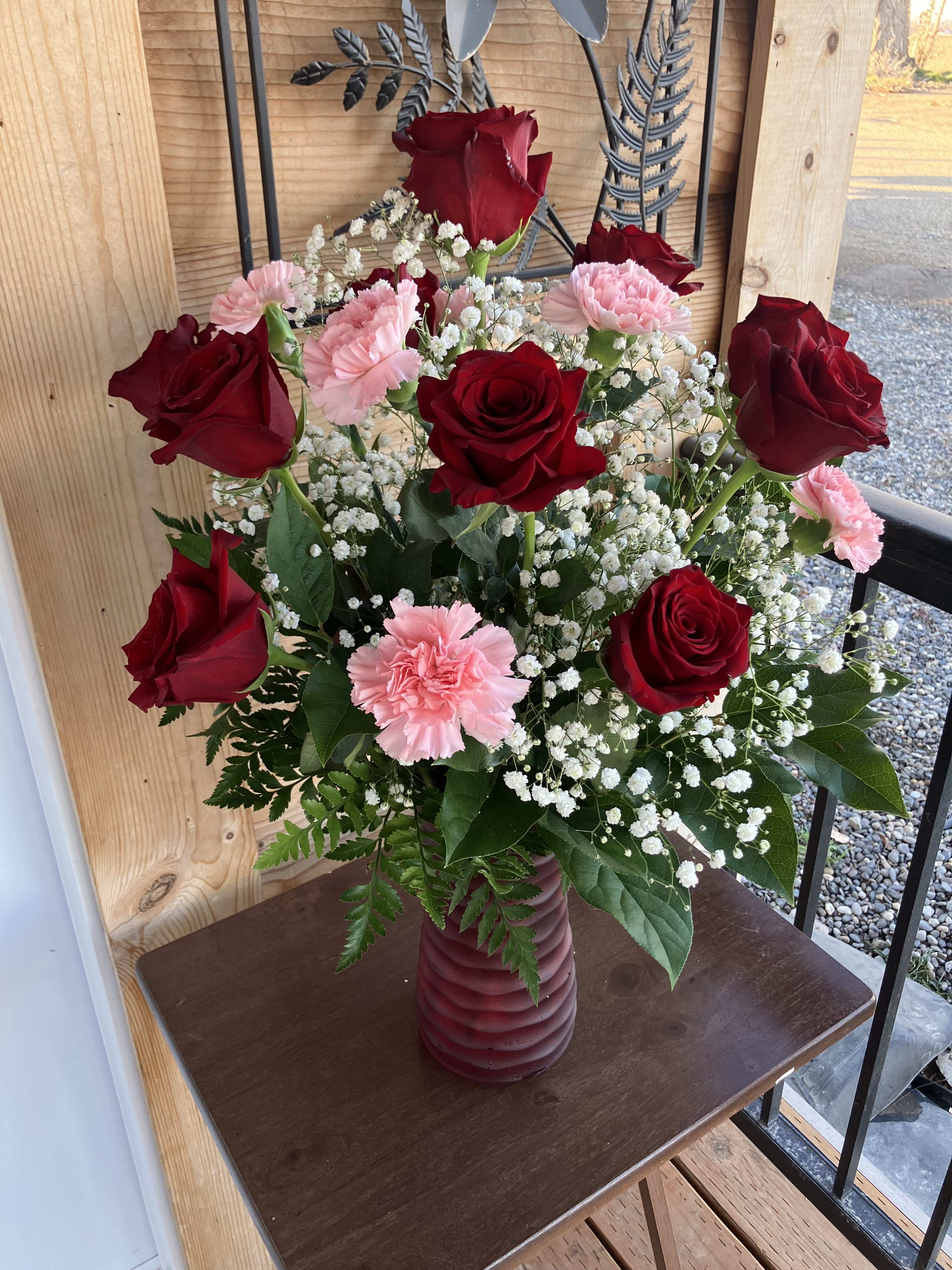 That's Love - Beautiful arrangement for a lovely occasion!