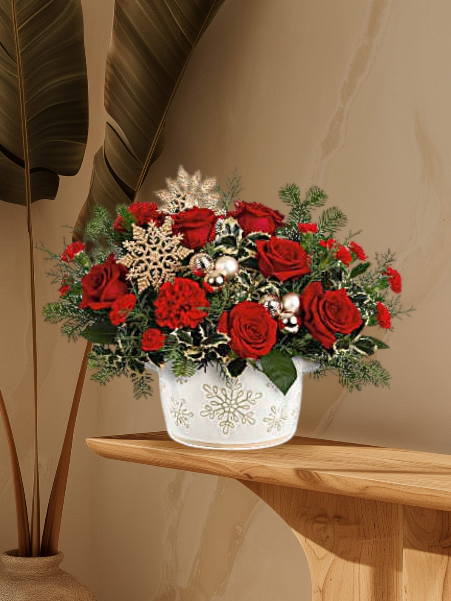 Snowflakes   red - Brighten your Christmas with this red arrangement in a white ceramic vase.