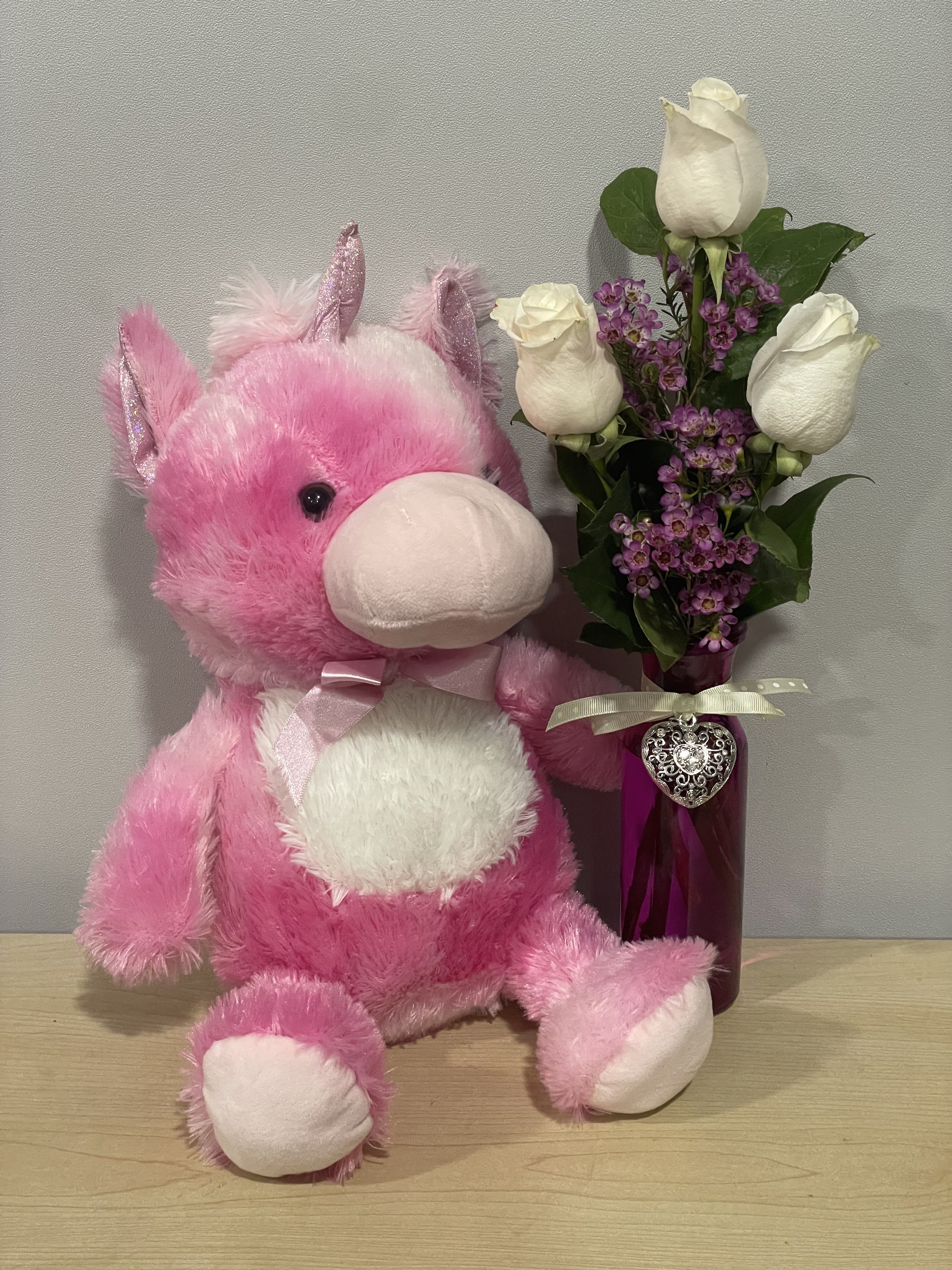 White Rose Trio &amp; Unicorn  - As shown 