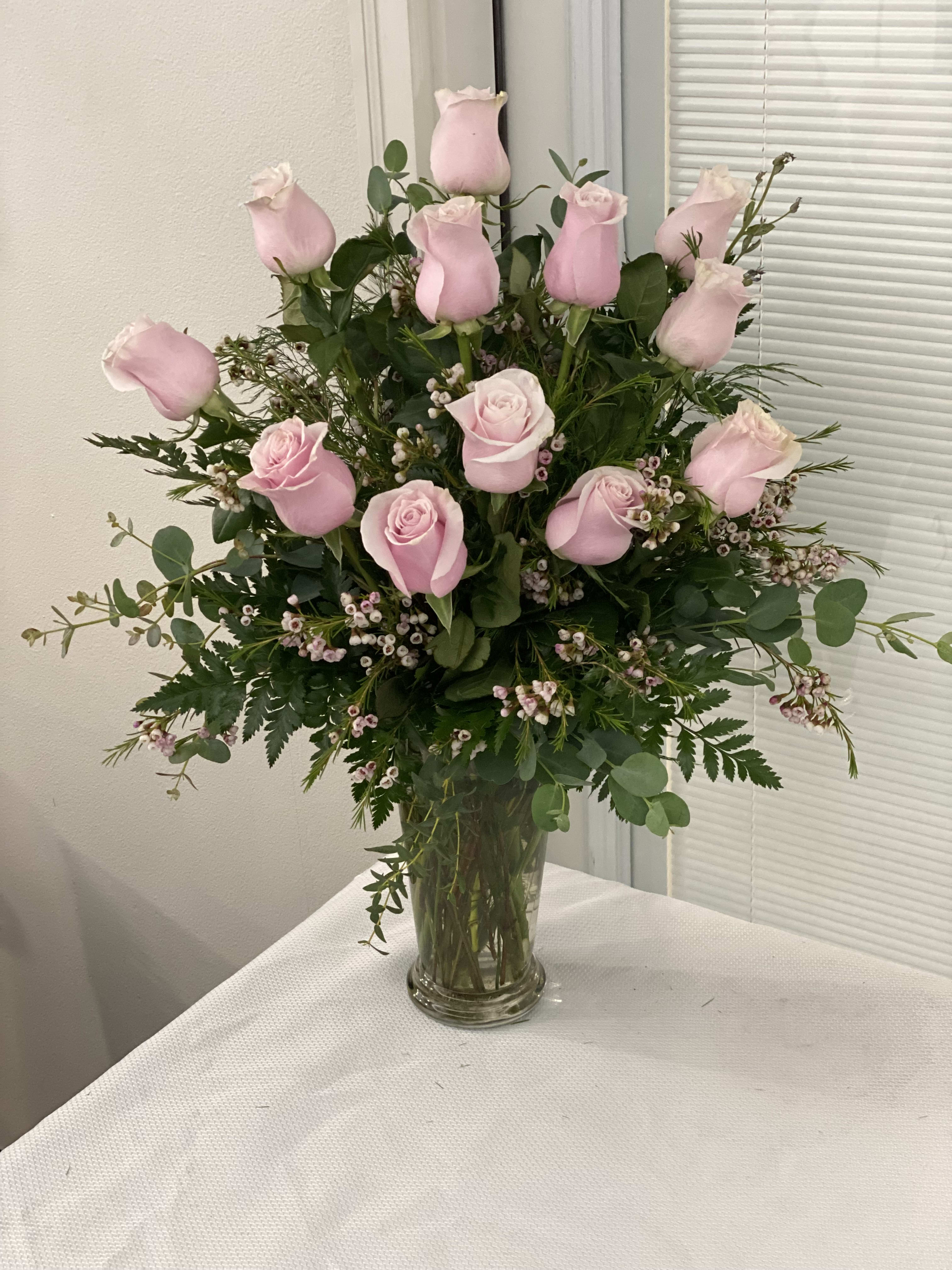 Pink-a-licious Roses - Pink rose in a beautiful glass vase. 