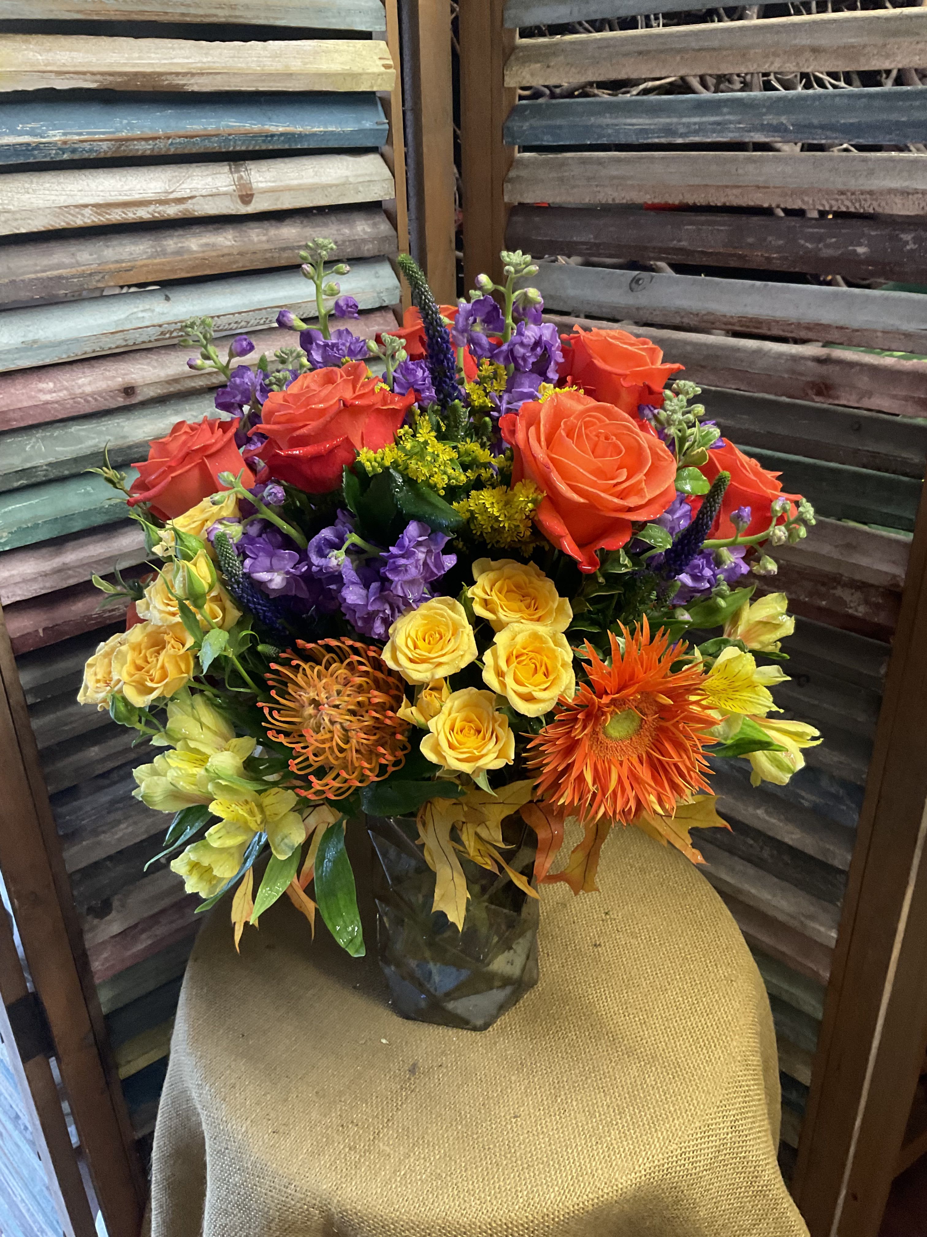 25-128 - Fresh &amp; Beautiful!