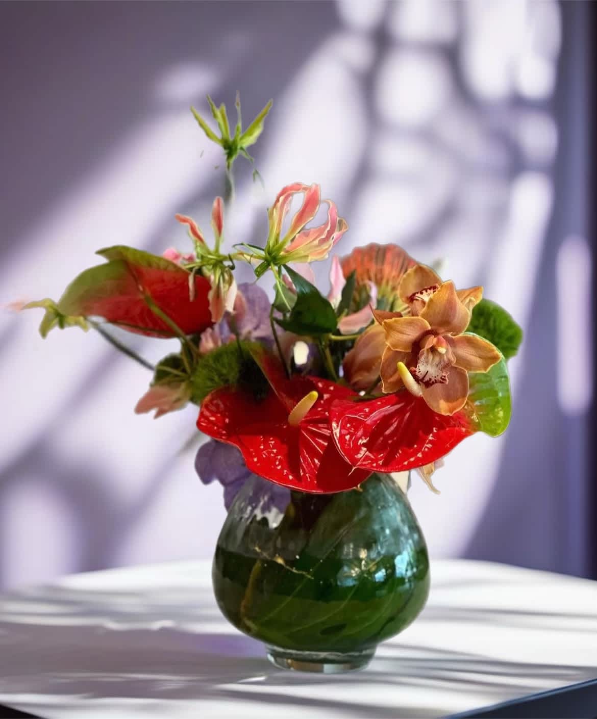 Elegant Thanks! - Send this floral gift as a heartfelt gesture of gratitude to someone special. Elegant and sophisticated, it’s the perfect expression of appreciation, making it an ideal choice for nurturing corporate relationships or celebrating personal connections with timeless style.