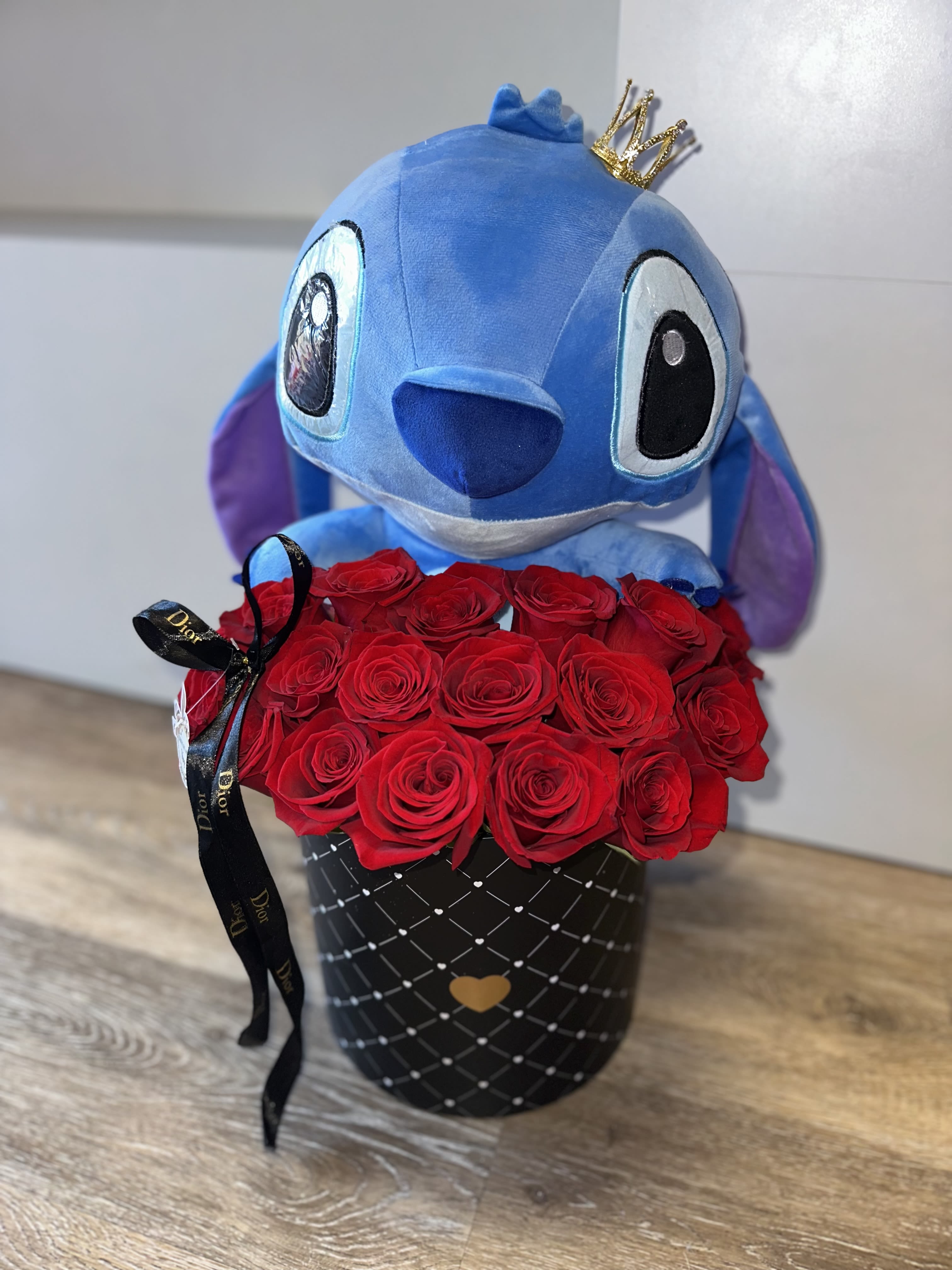 Medium Stitch, Large Black Box, Beautiful Natural Red Rose, Dior Bow - Medium Stitch, Large Black Box, Beautiful Natural Red Rose, Dior Bow