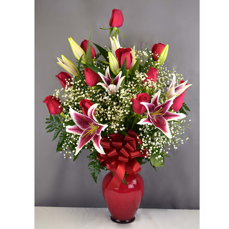 1 Dz red premium roses w/Stargazers - 1 Dz red premium roses w/Stargazers